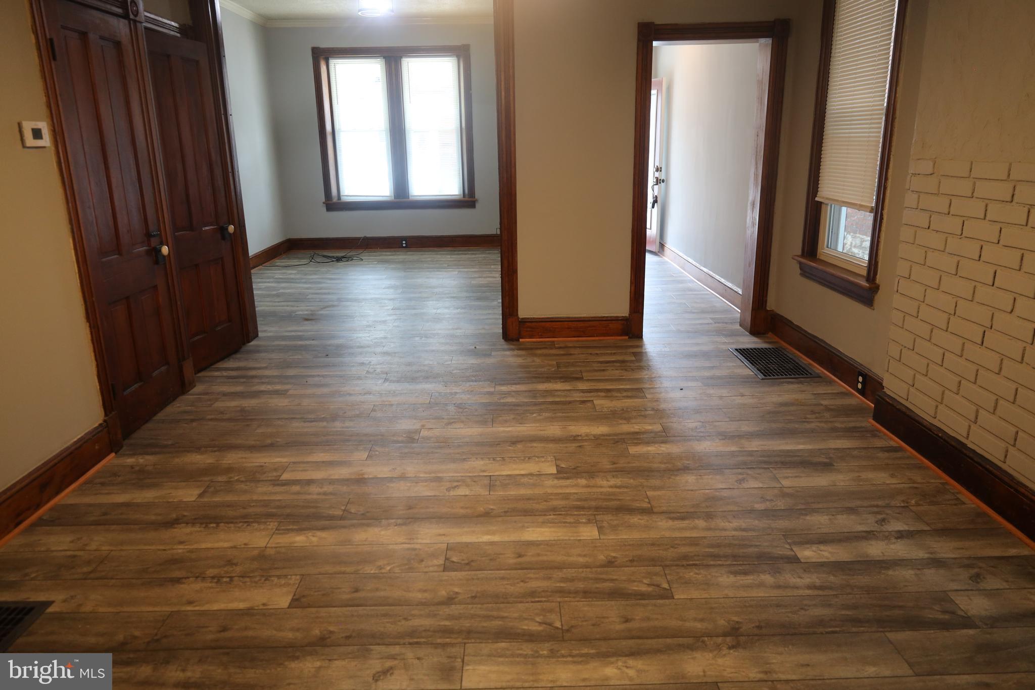 HAGERSTOWN - Residential