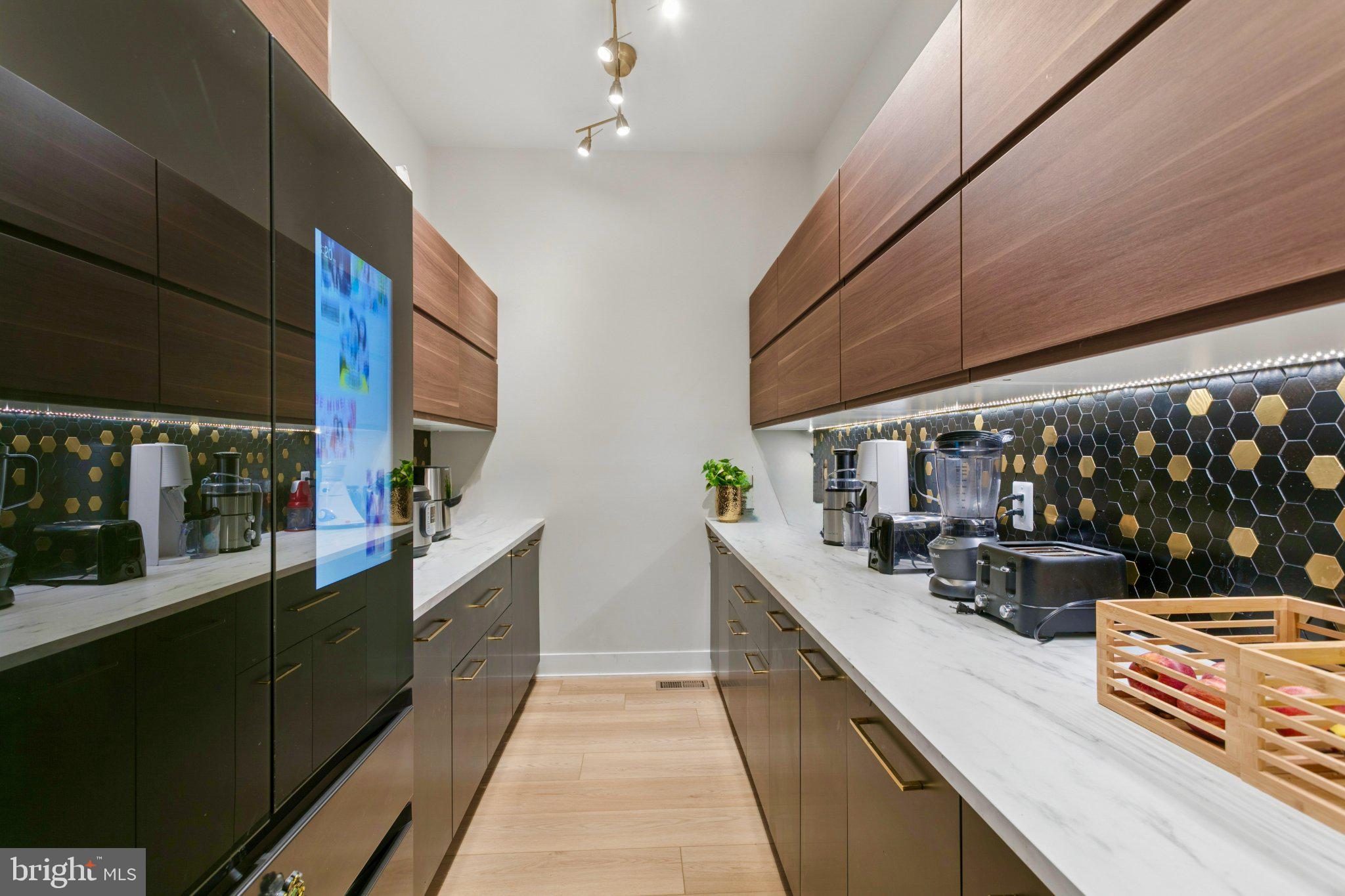 LENAH MILL ESTATES - Residential