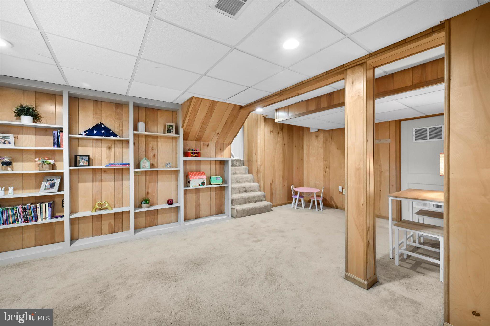 LINCOLN PARK - Residential