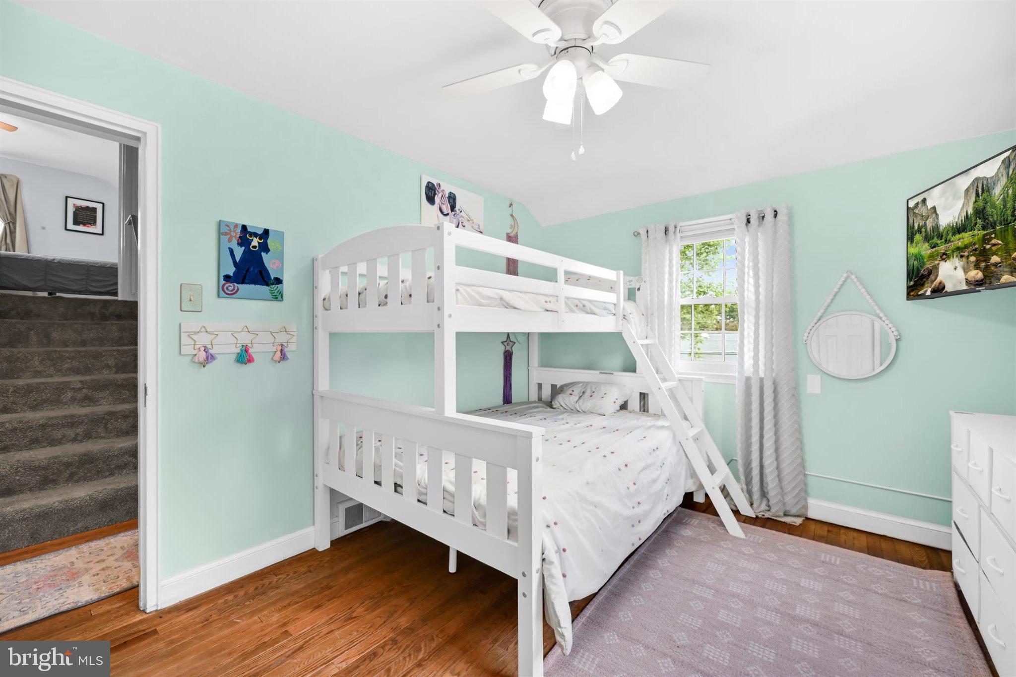 LINCOLN PARK - Residential