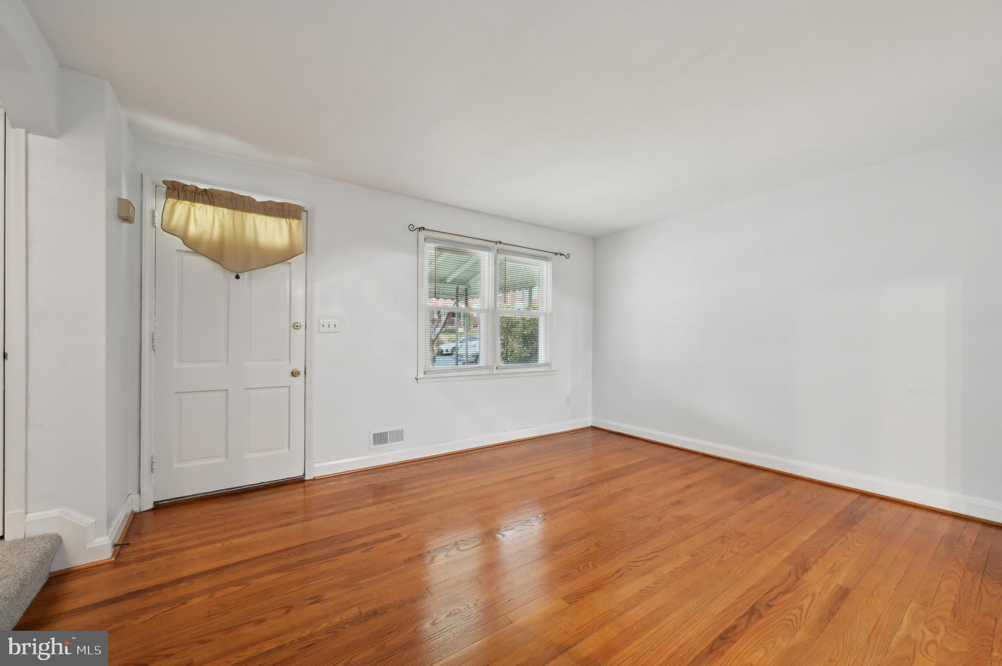 MOUNT RIDGE - Residential