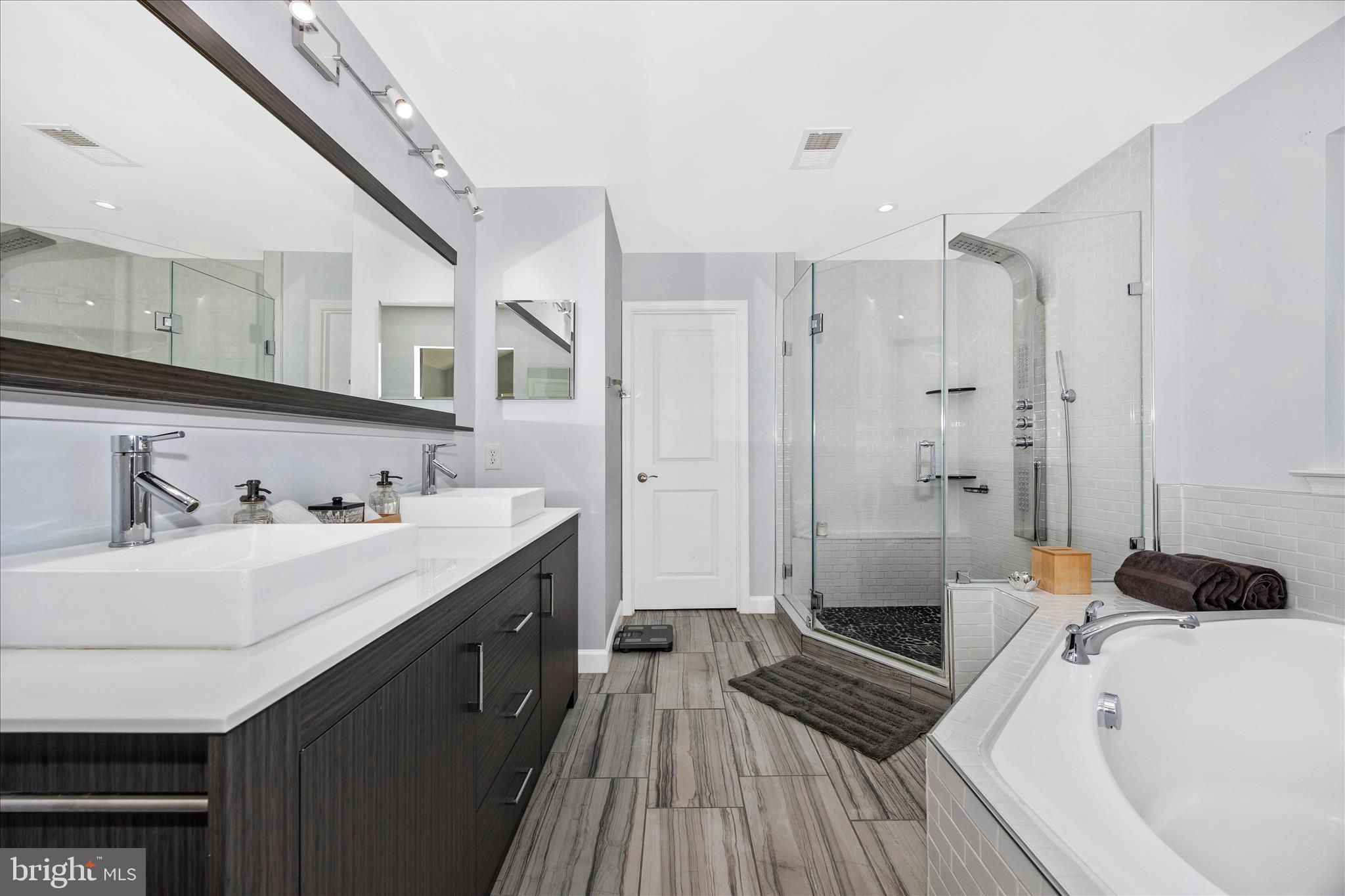 RUNNING BROOK ACRES - Residential