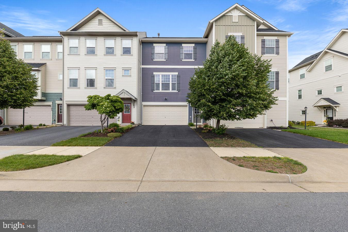 Welcome to this spacious townhome in amenity-rich Snowden Bridge! This beautifully maintained 3-level townhome is ready for its new owners. Previous model home and one of few units with gas fireplace. 
Wood floors flow throughout the main level.  A light filled living room is accented by custom built-ins on both sides of the cozy gas fireplace, offering excellent additional storage along with stylish floating shelves.  The spacious kitchen is equipped with granite countertops, a peninsula with seating and stainless steel appliances — perfect for everyday living and entertaining.  The adjacent dining area is the perfect spot  to enjoy your morning coffee and family gatherings. A convenient half bath is also located on the main level.
Upstairs, you’ll find 3 bedrooms, including the relaxing primary suite featuring a s a large ne-suite bathroom with soaking tub, separate glass-enclosed shower with built-in seat, and dual vanities.  
Enjoy living in a quiet residential community with outstanding amenities, while still having easy access to I-81 and being close to shopping, dining, and everyday conveniences.