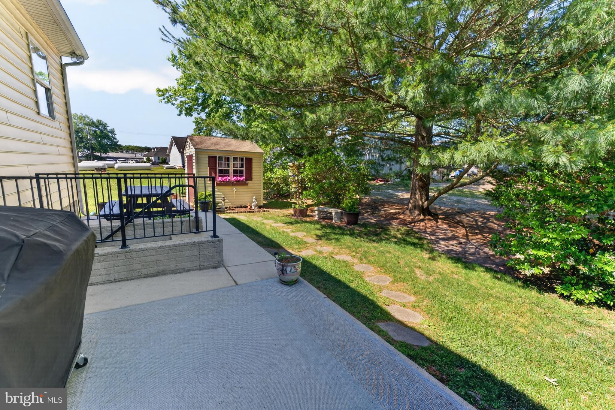 BARKLAY ESTATES - Residential