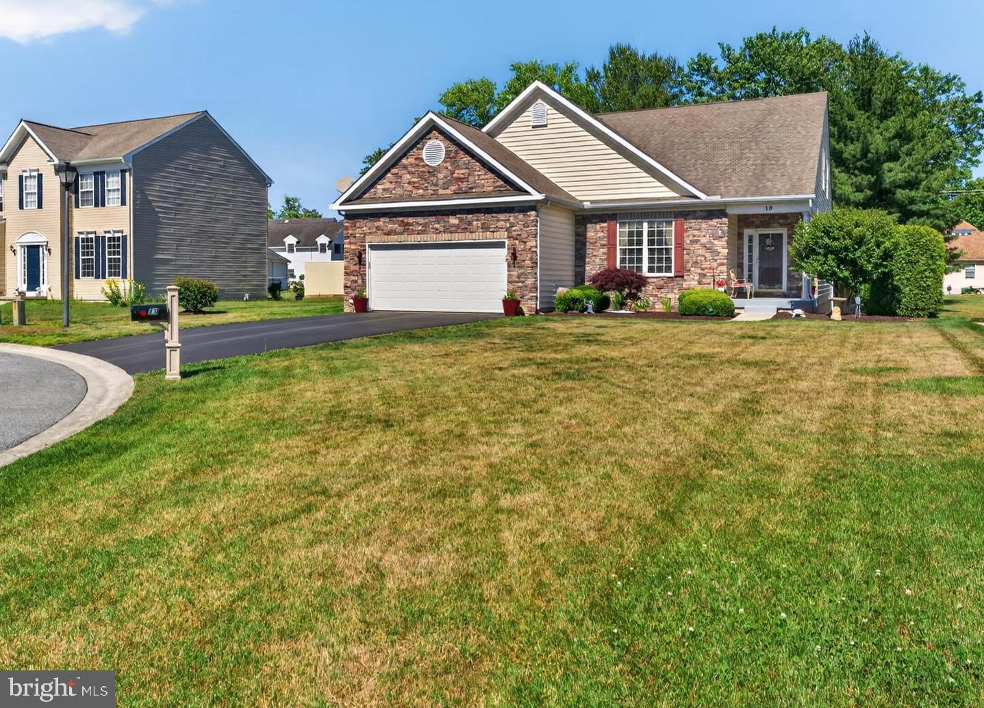 BARKLAY ESTATES - Residential