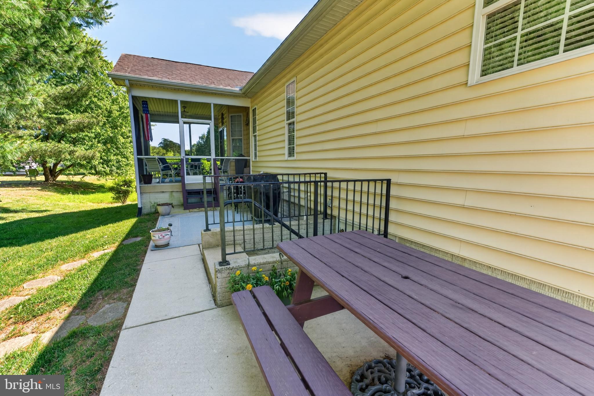 BARKLAY ESTATES - Residential