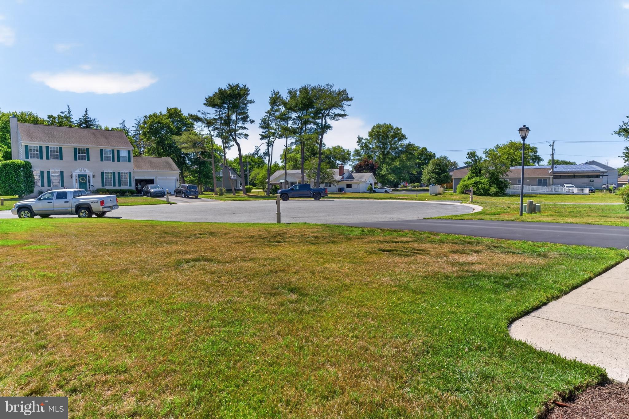 BARKLAY ESTATES - Residential