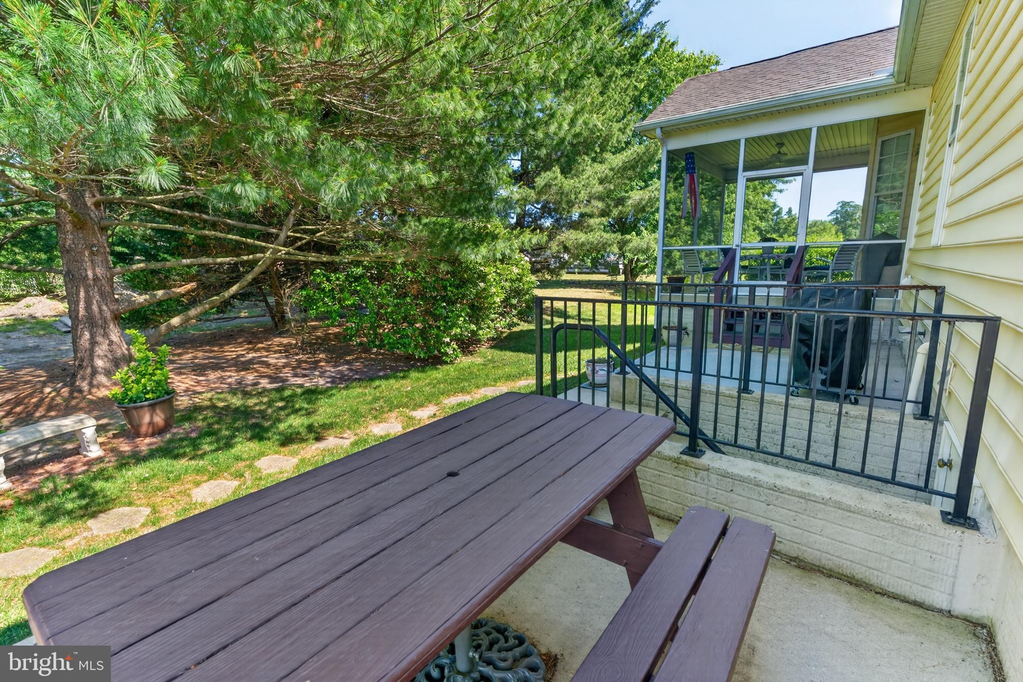 BARKLAY ESTATES - Residential