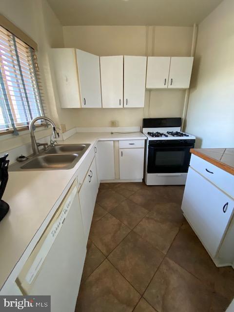 PARK  FAIRFAX - Residential Lease