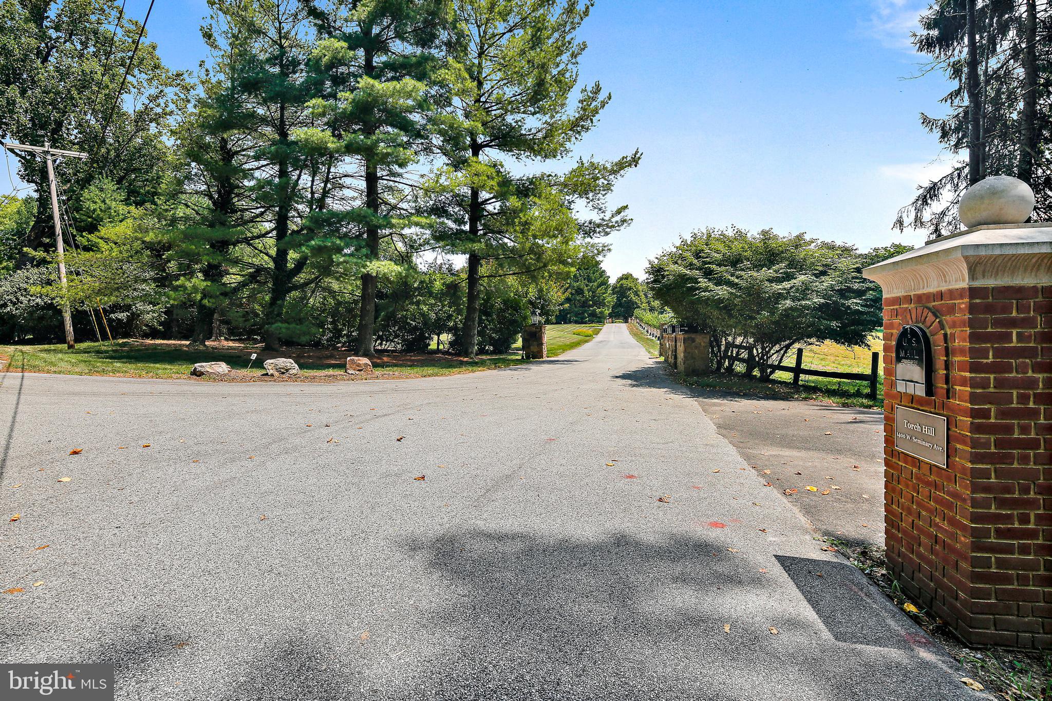 LUTHERVILLE - Land