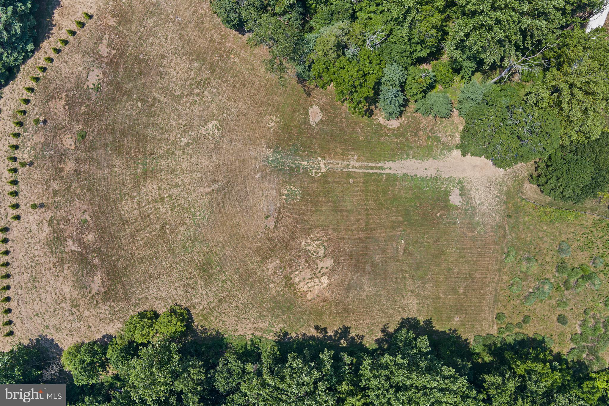 LUTHERVILLE - Land