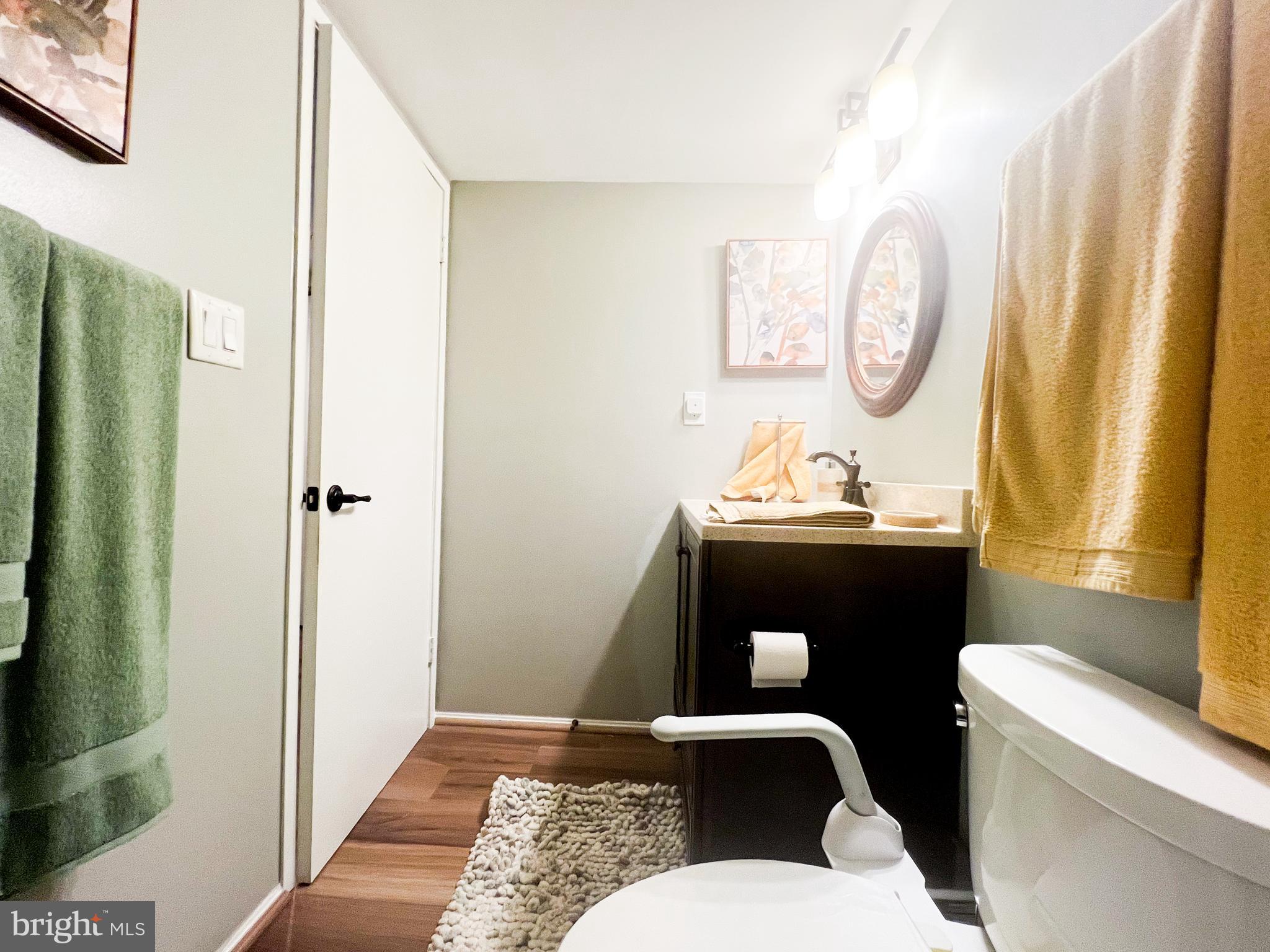 GREENS AT LEISURE WORLD - Residential
