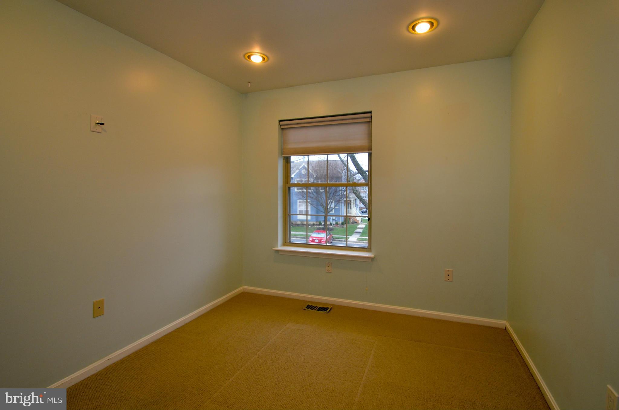 OWINGS MILLS - Residential