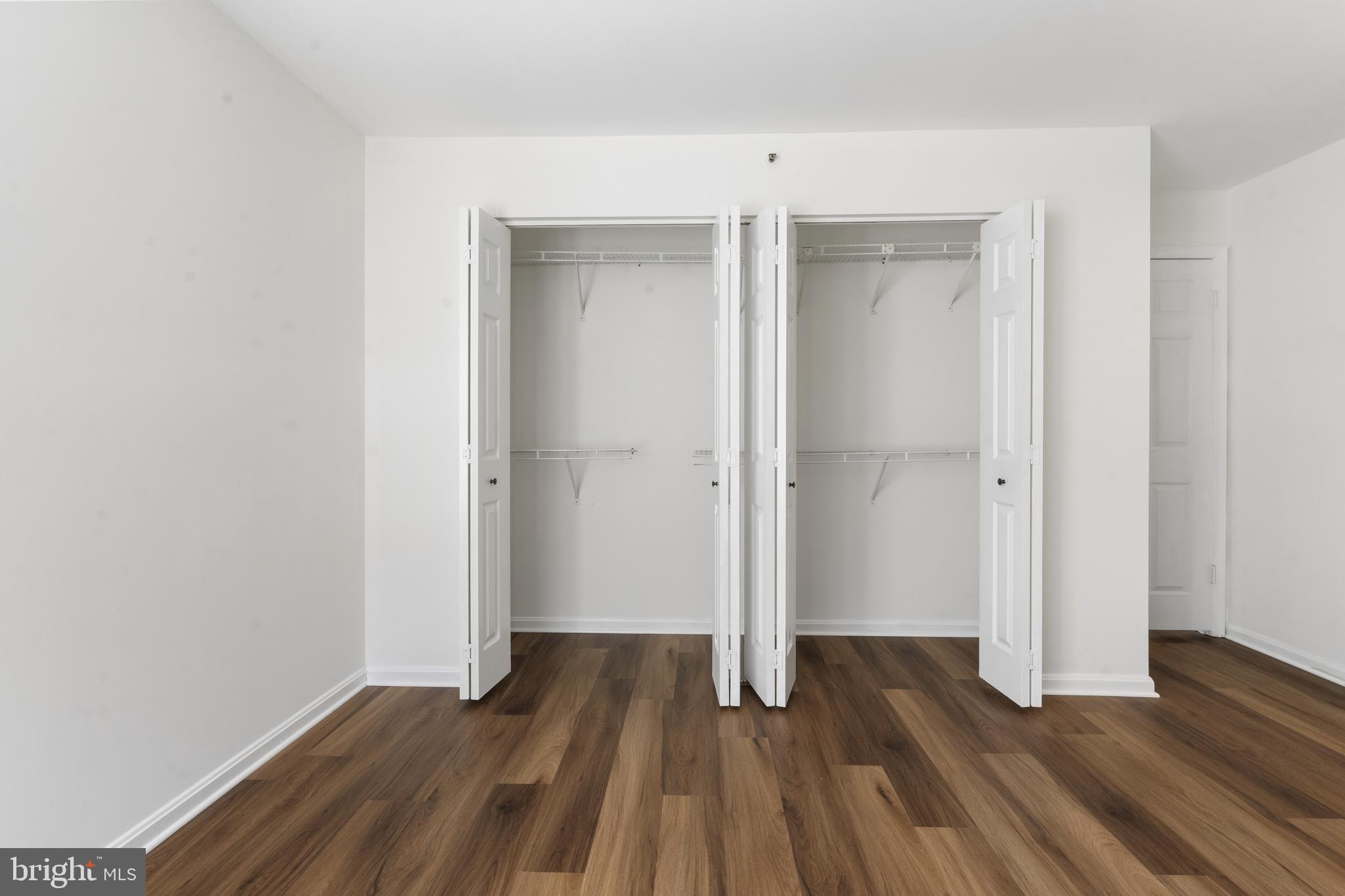 THE POINTE - Residential