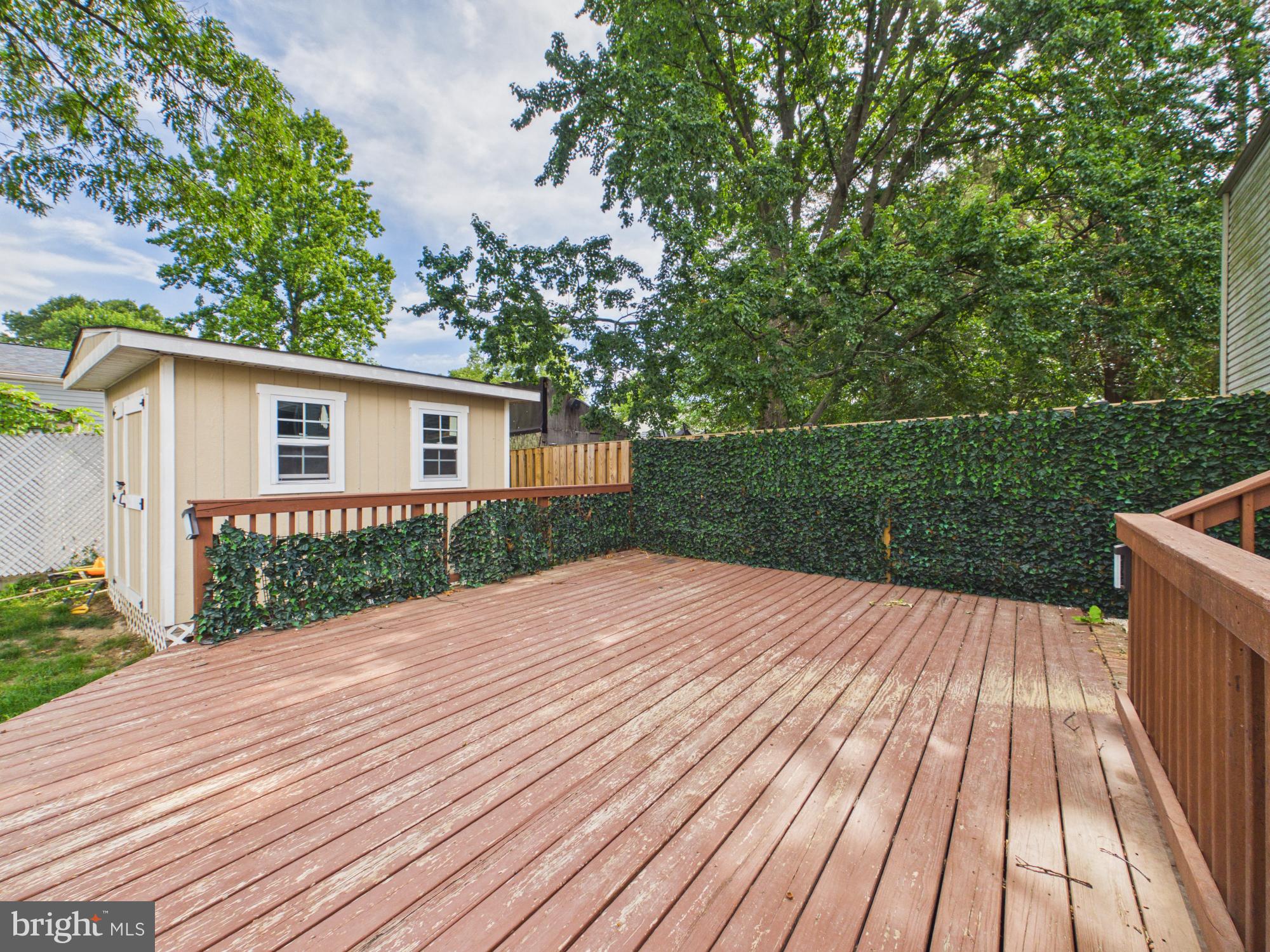 WEDGEWOOD FOREST - Residential