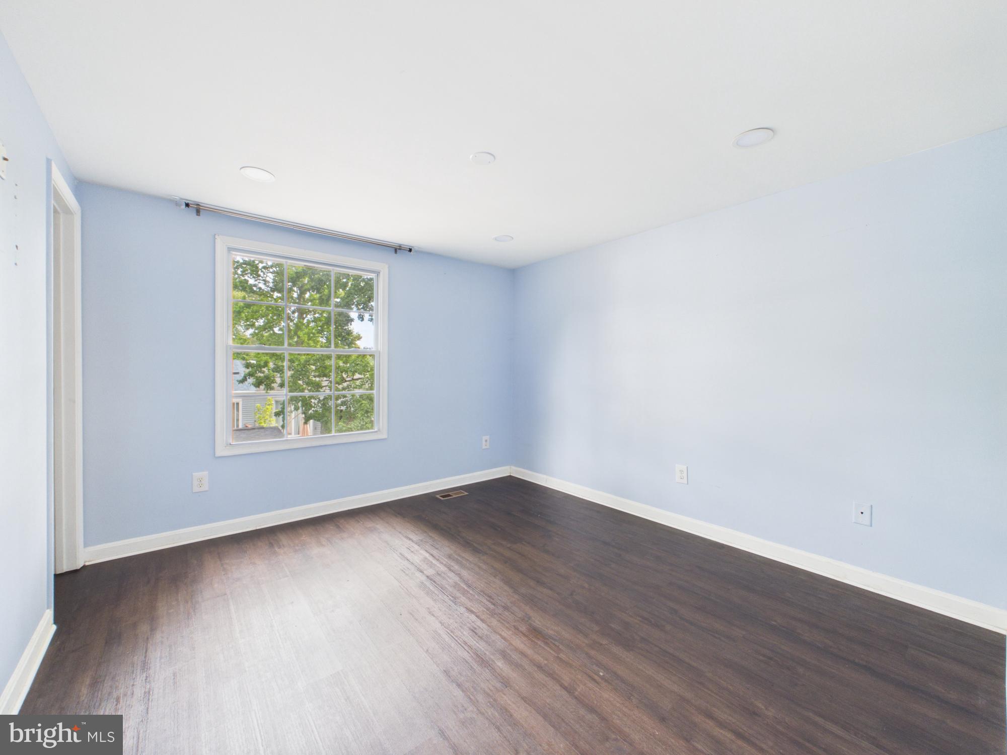 WEDGEWOOD FOREST - Residential