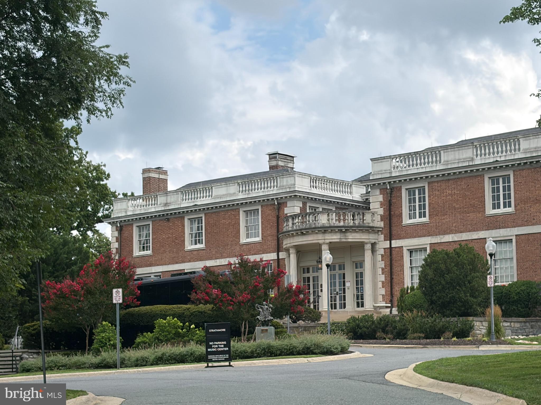 NORTH BETHESDA GROVE - Residential