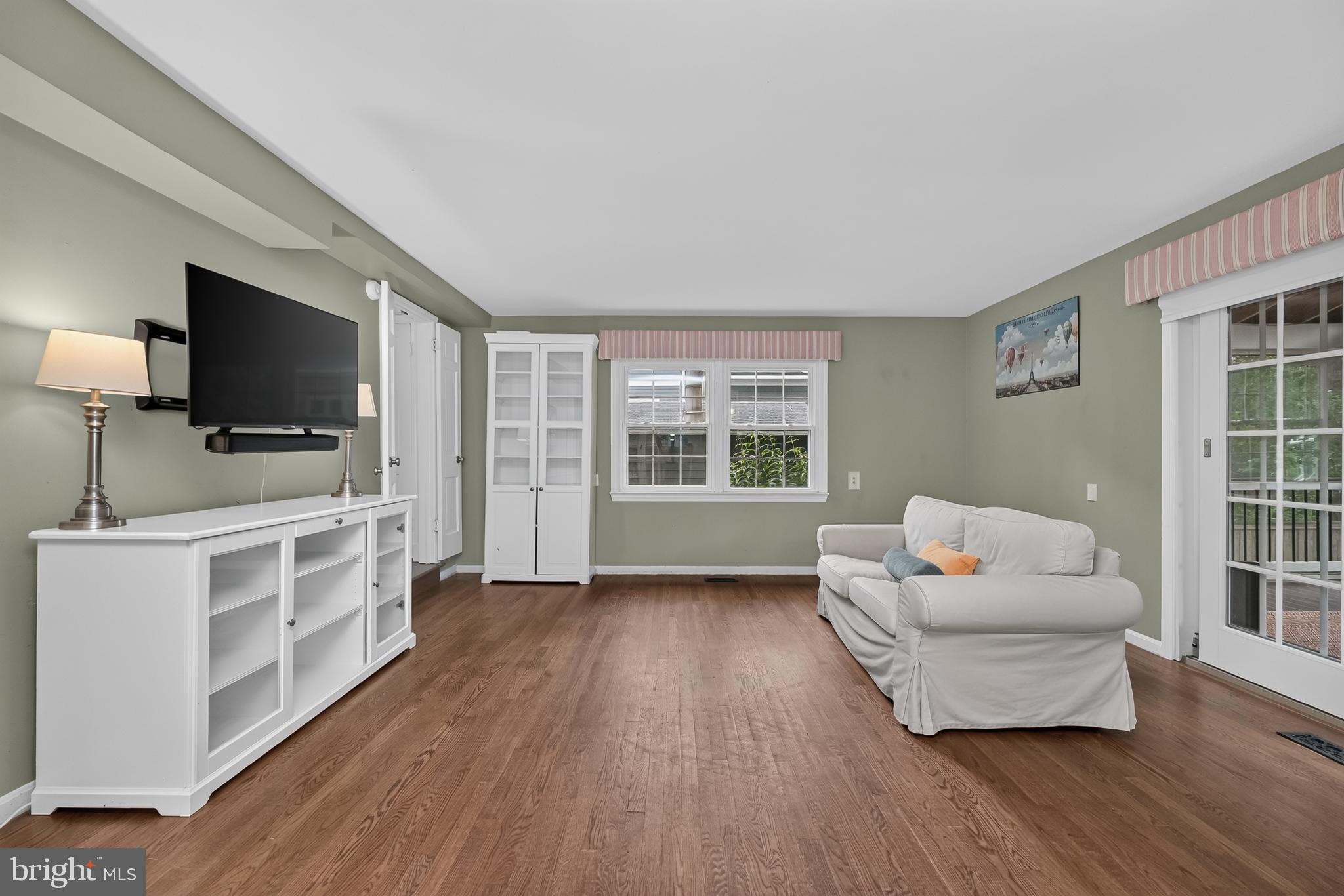 NORTH BETHESDA GROVE - Residential