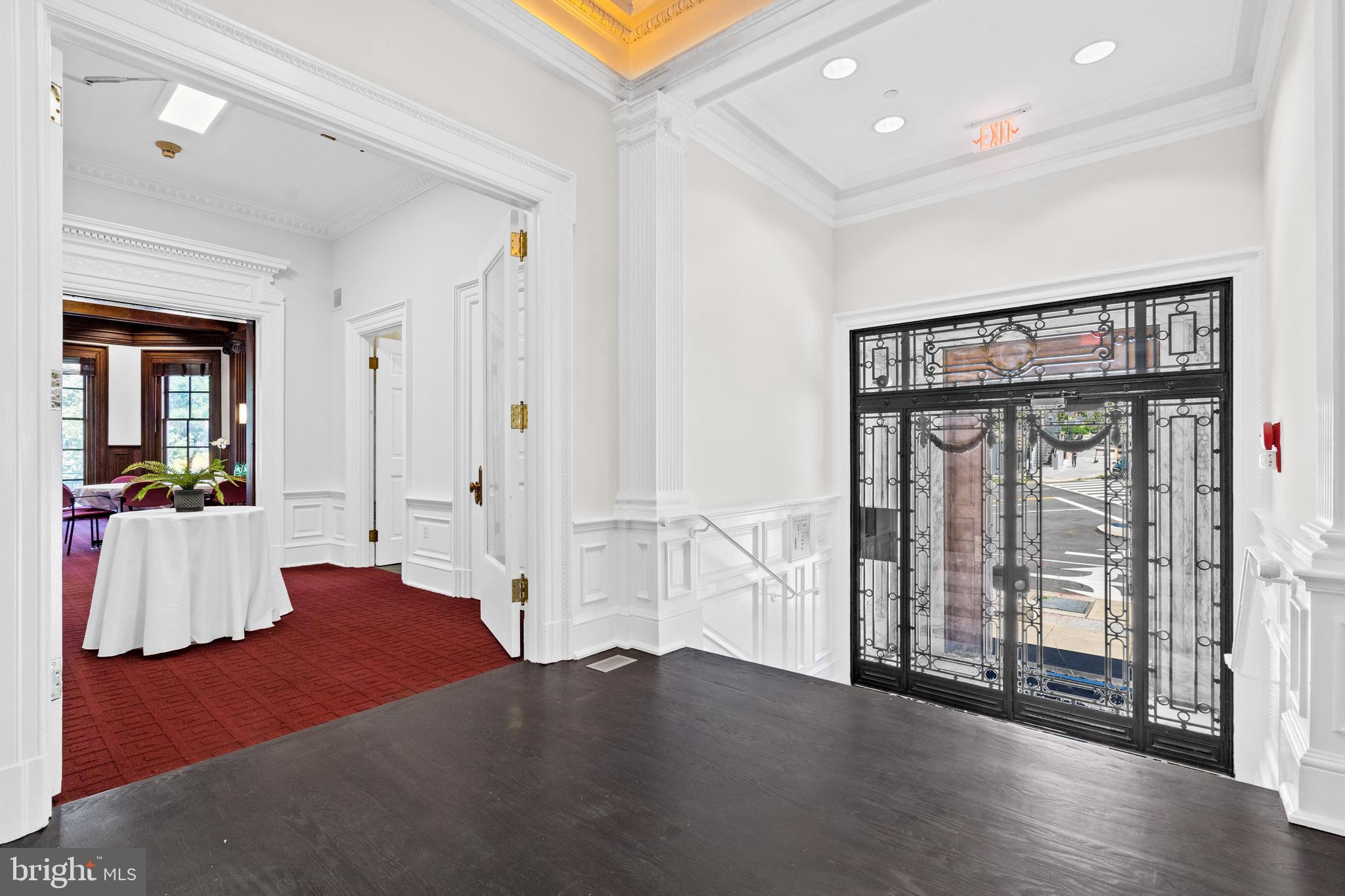DUPONT CIRCLE - Residential
