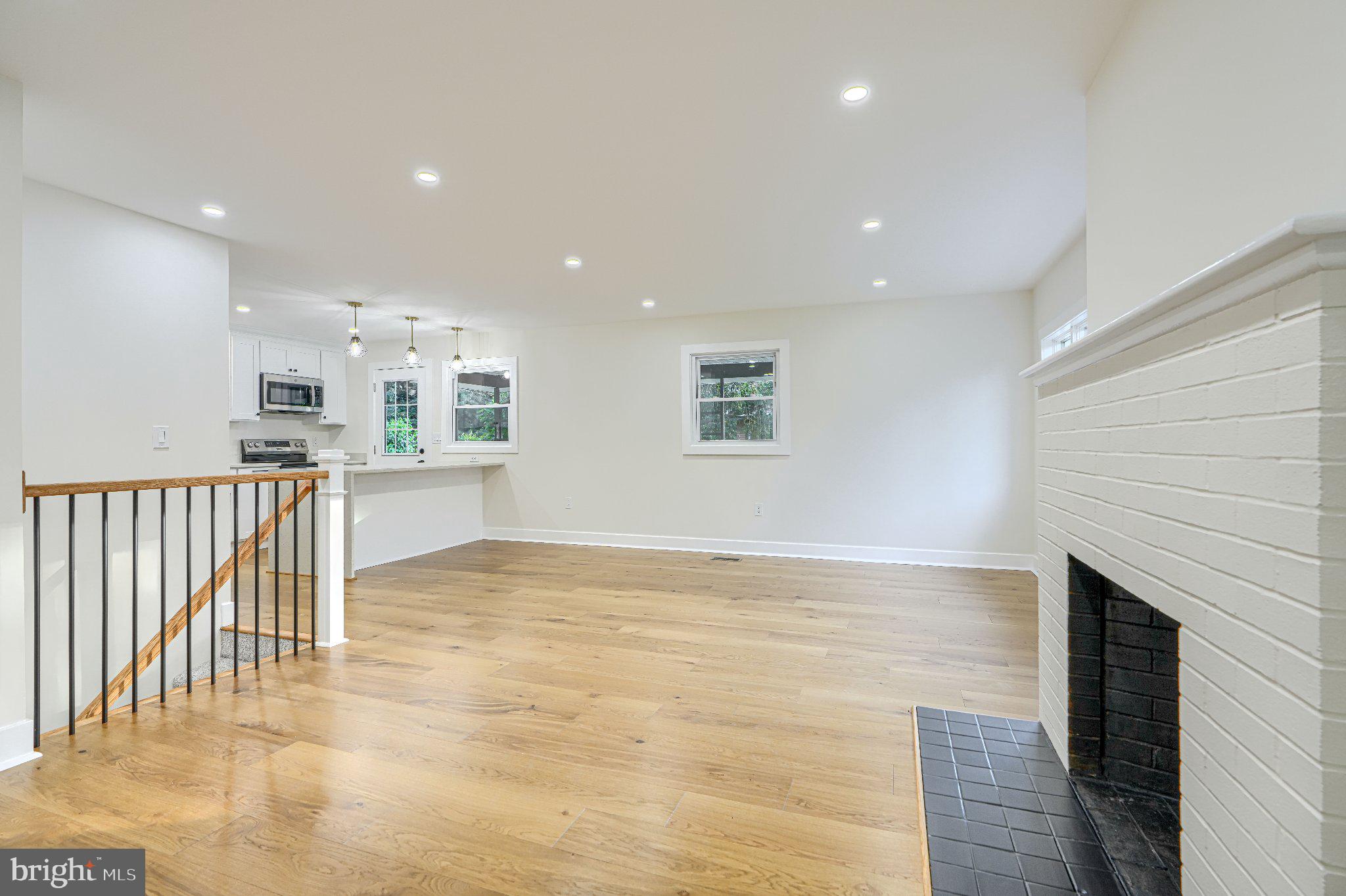 STONELEIGH - Residential