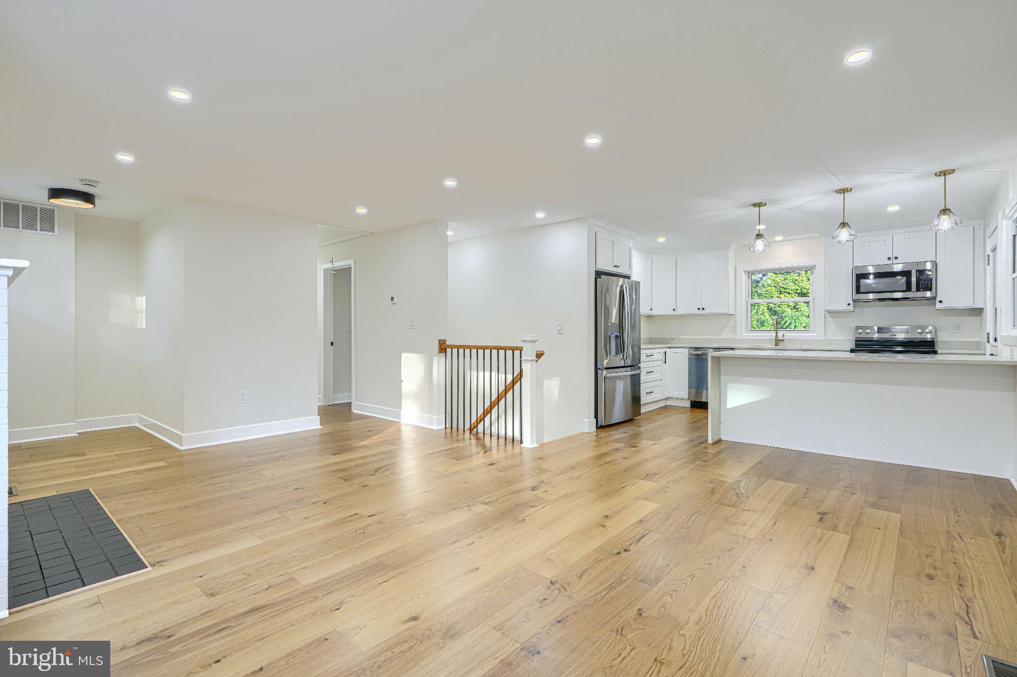 STONELEIGH - Residential