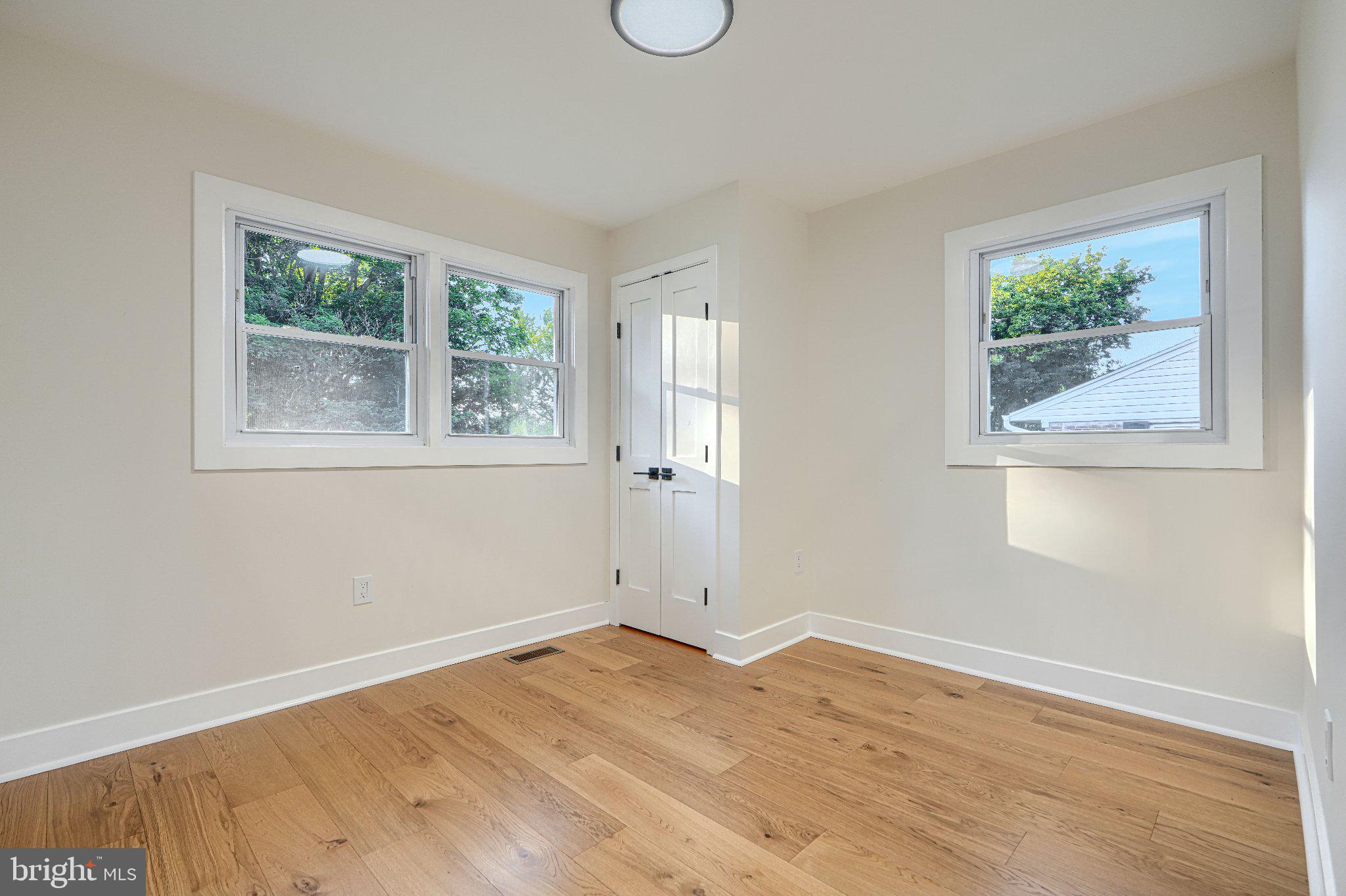 STONELEIGH - Residential