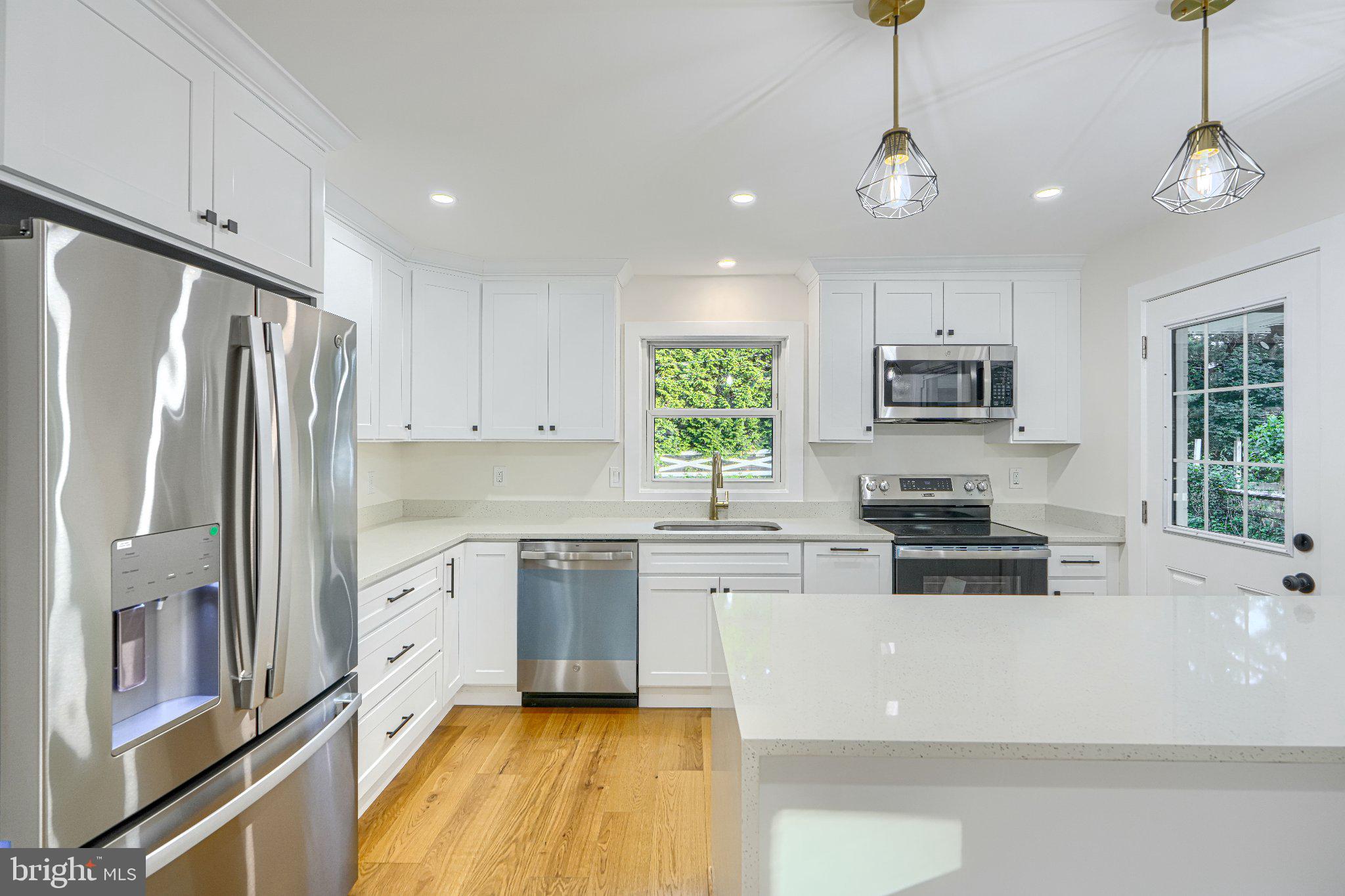 STONELEIGH - Residential