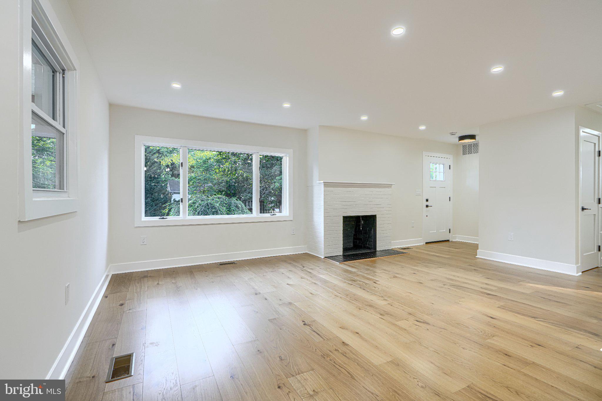 STONELEIGH - Residential