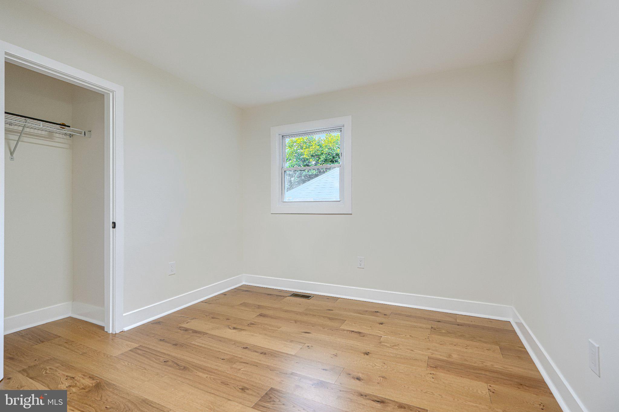 STONELEIGH - Residential