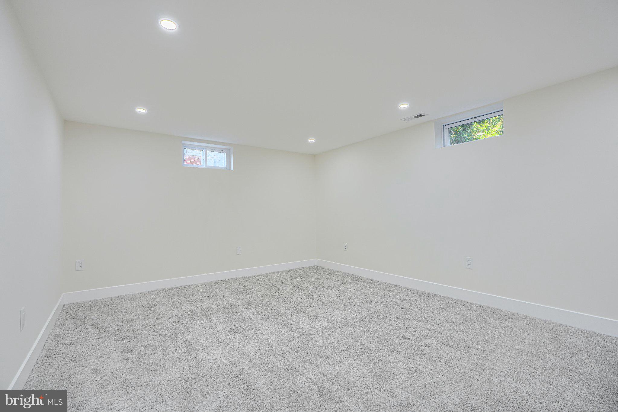 STONELEIGH - Residential