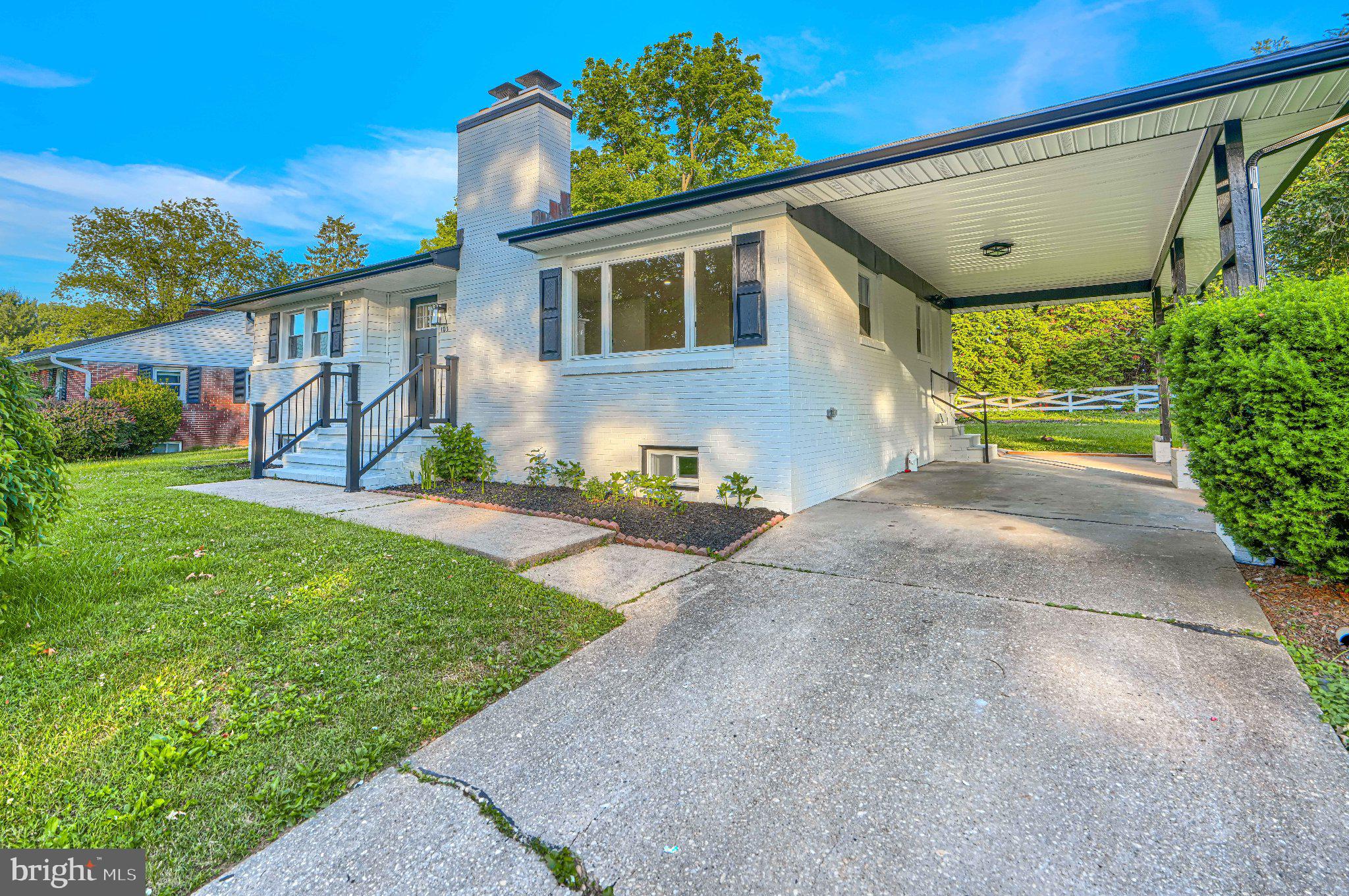 STONELEIGH - Residential