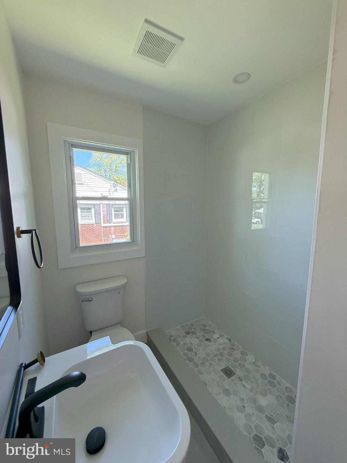 STONELEIGH - Residential