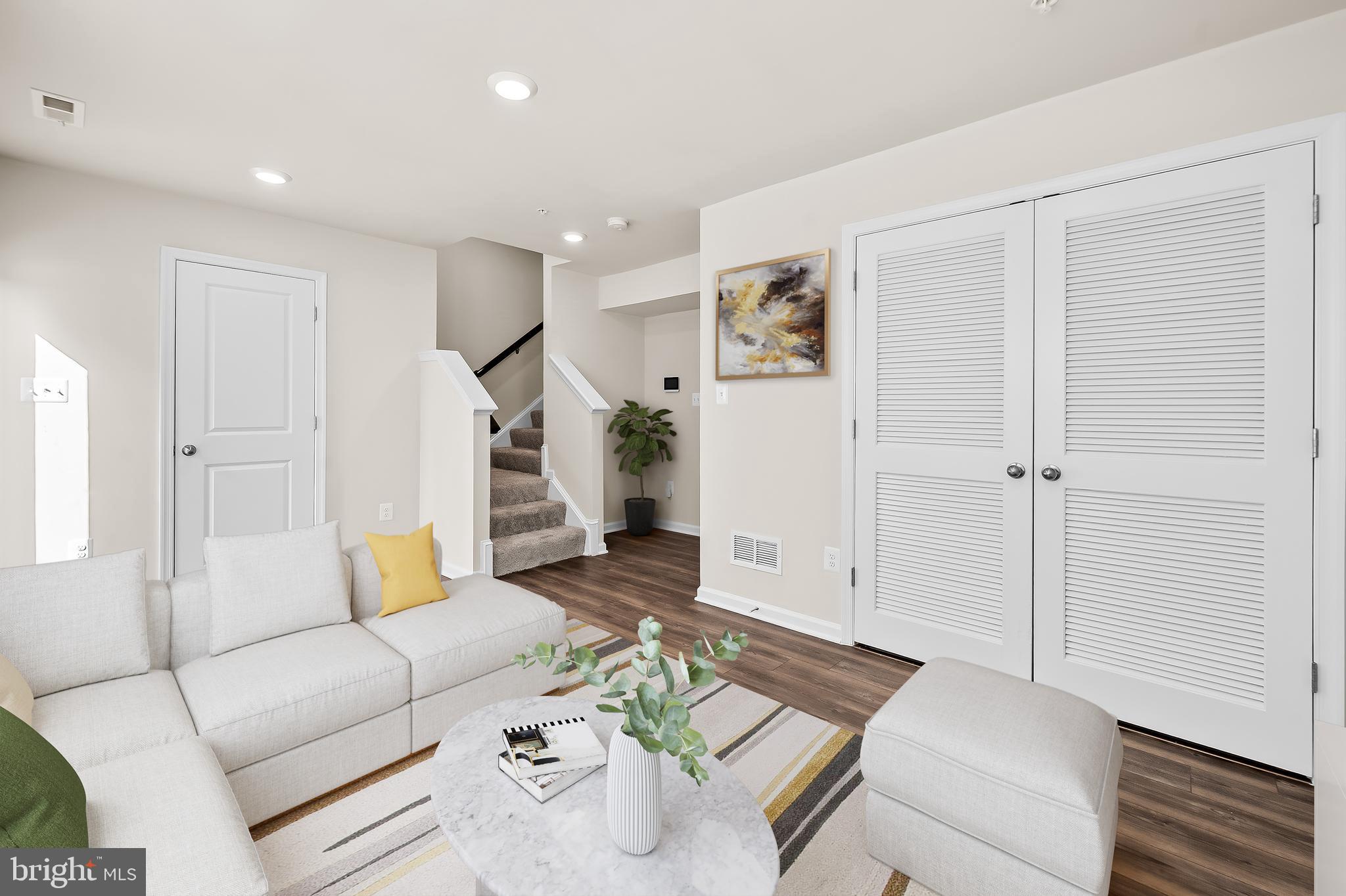 BREWERS HILL - Residential
