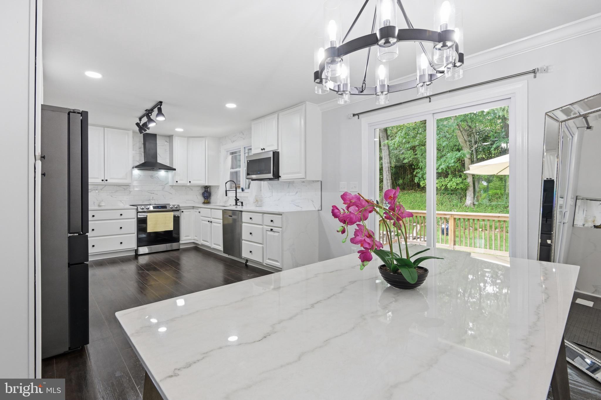 TIMONIUM - Residential