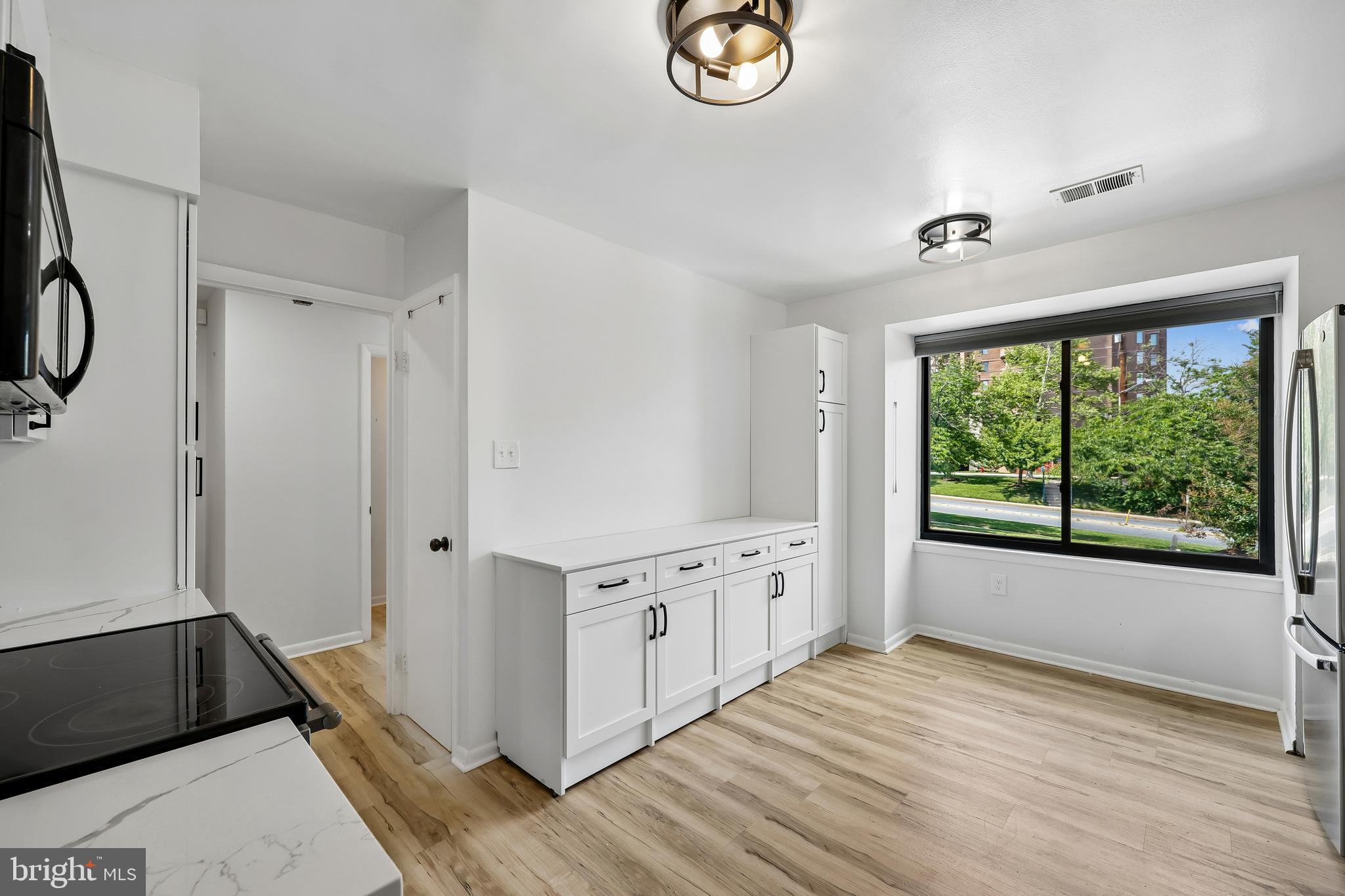 GROSVENOR MEWS - Residential