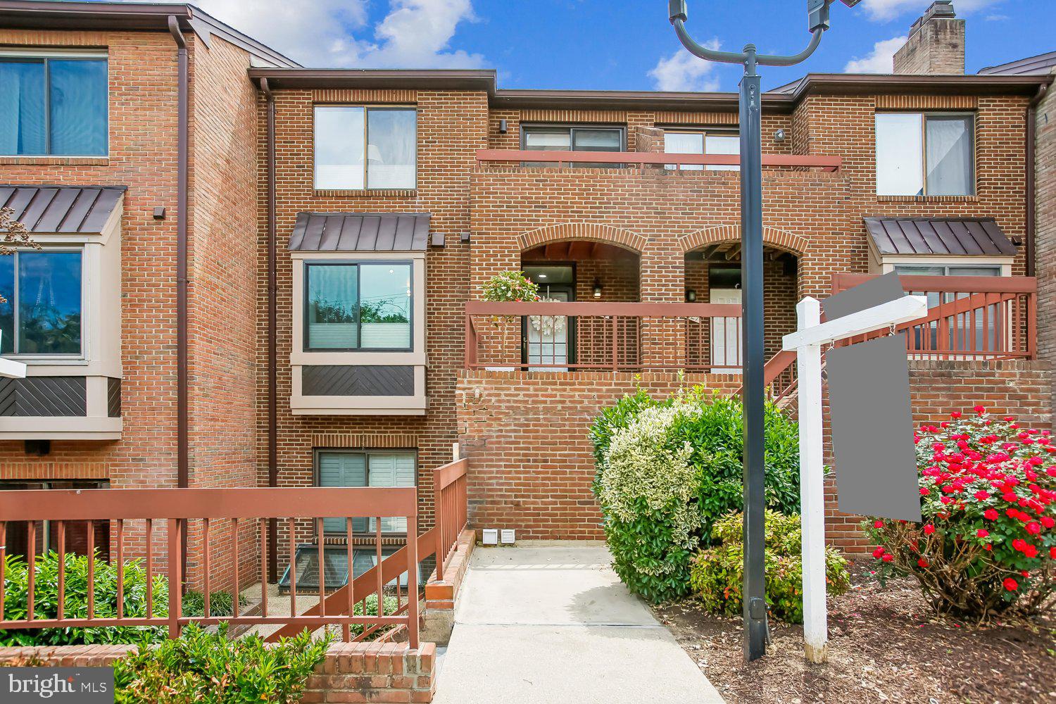 GROSVENOR MEWS - Residential