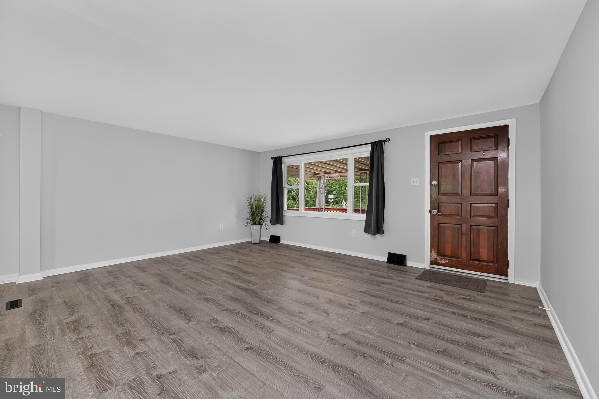 CHELSEA BEACH - Residential