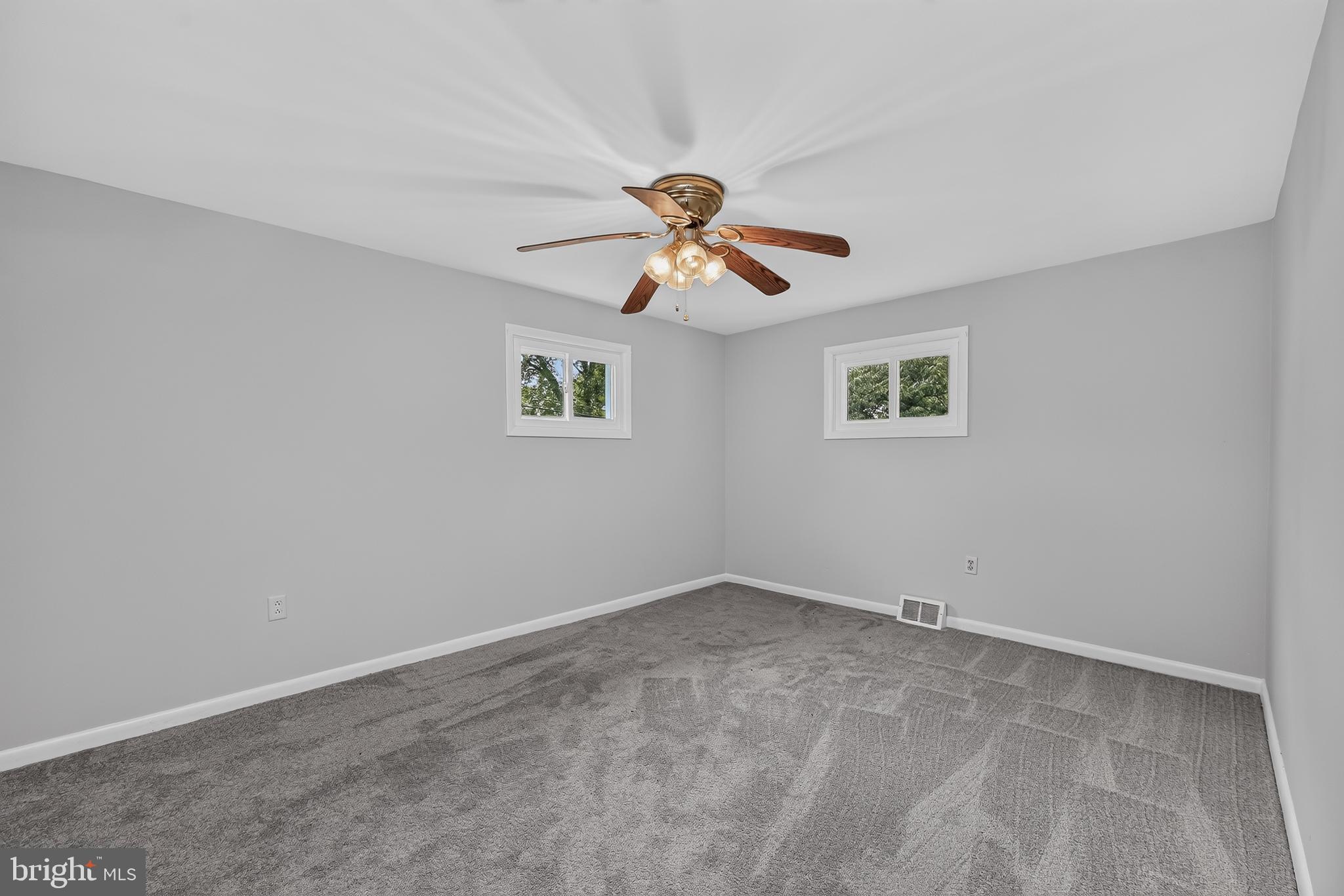 CHELSEA BEACH - Residential