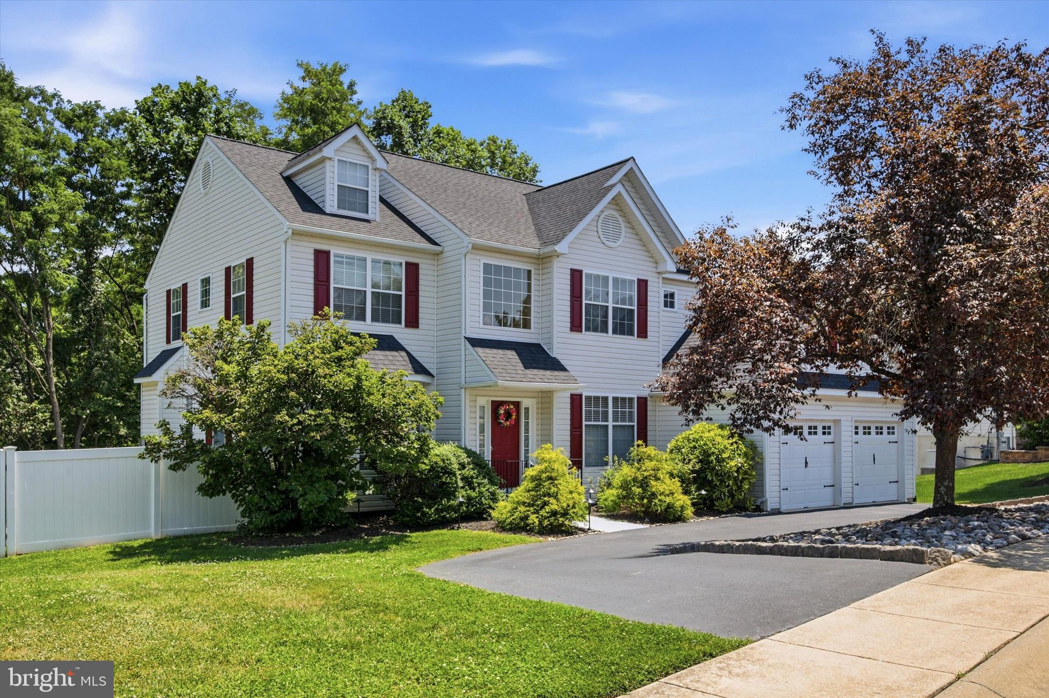 SPRING VALLEY ESTATE - Residential