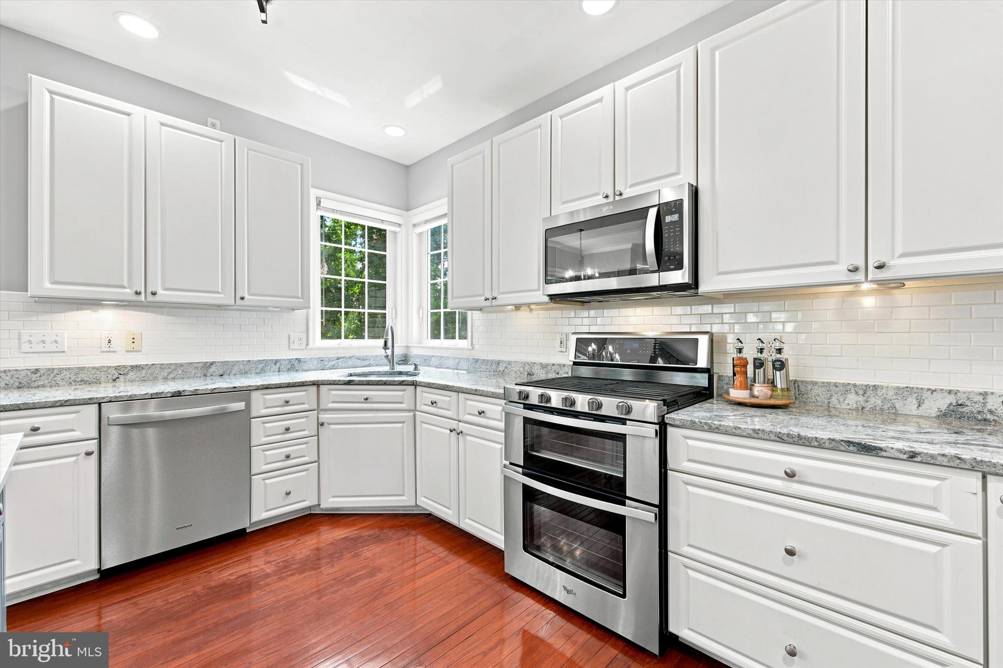 SPRING VALLEY ESTATE - Residential