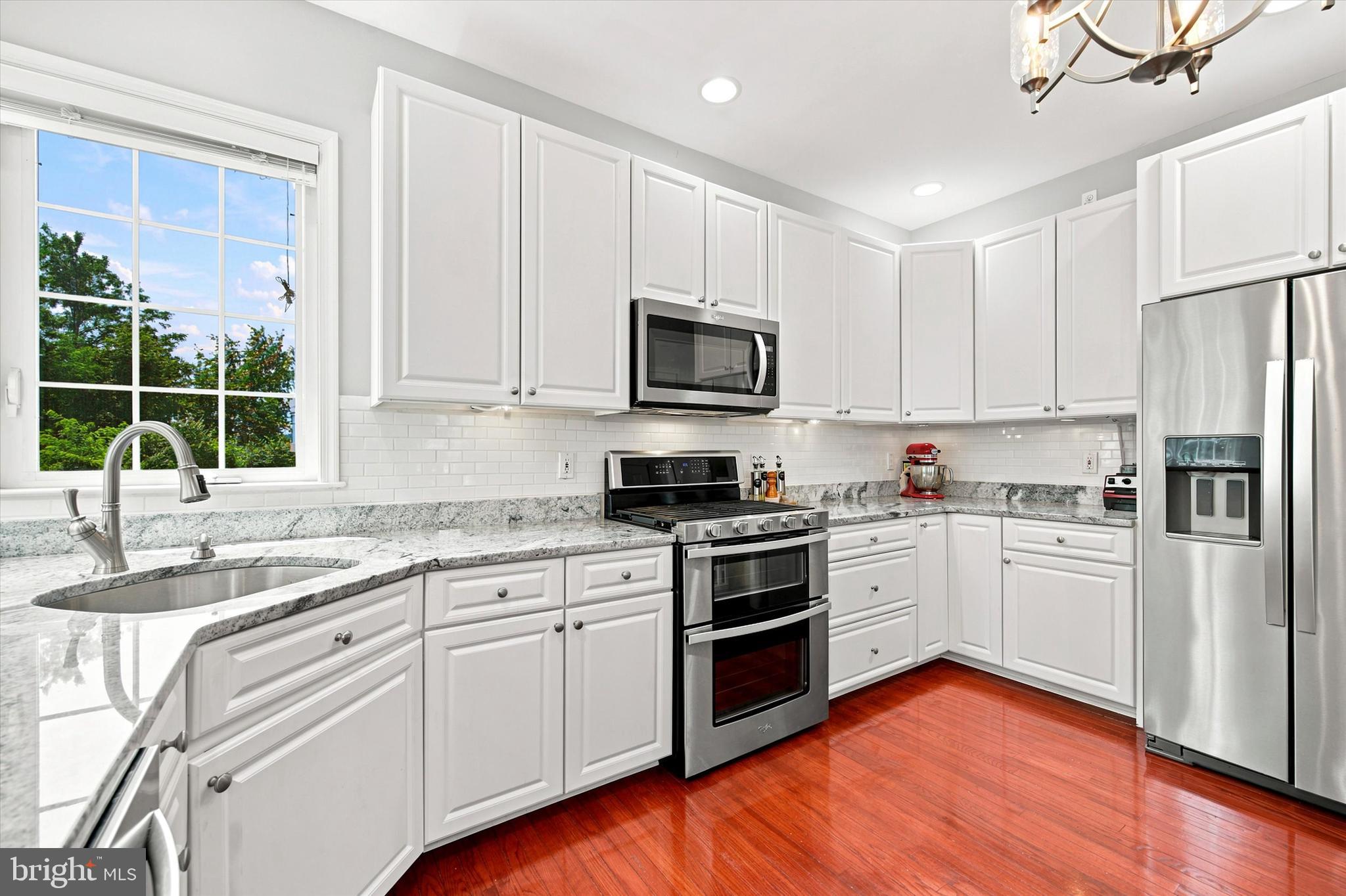 SPRING VALLEY ESTATE - Residential