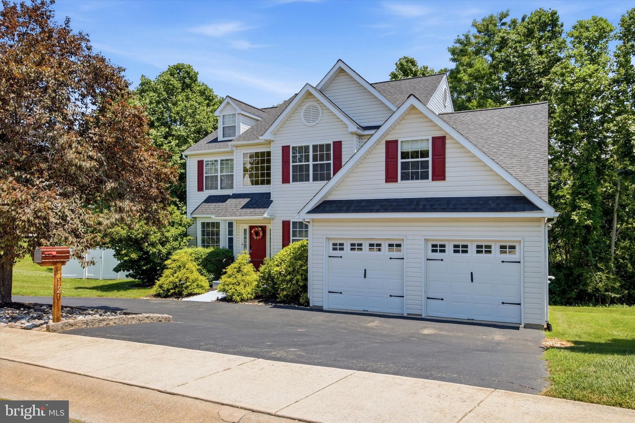 SPRING VALLEY ESTATE - Residential