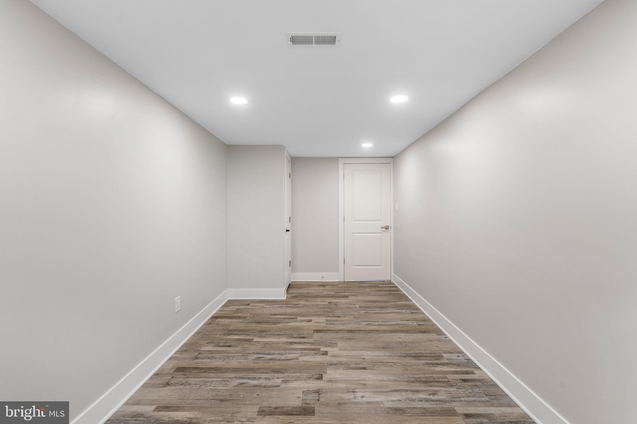 HOLMESBURG - Residential