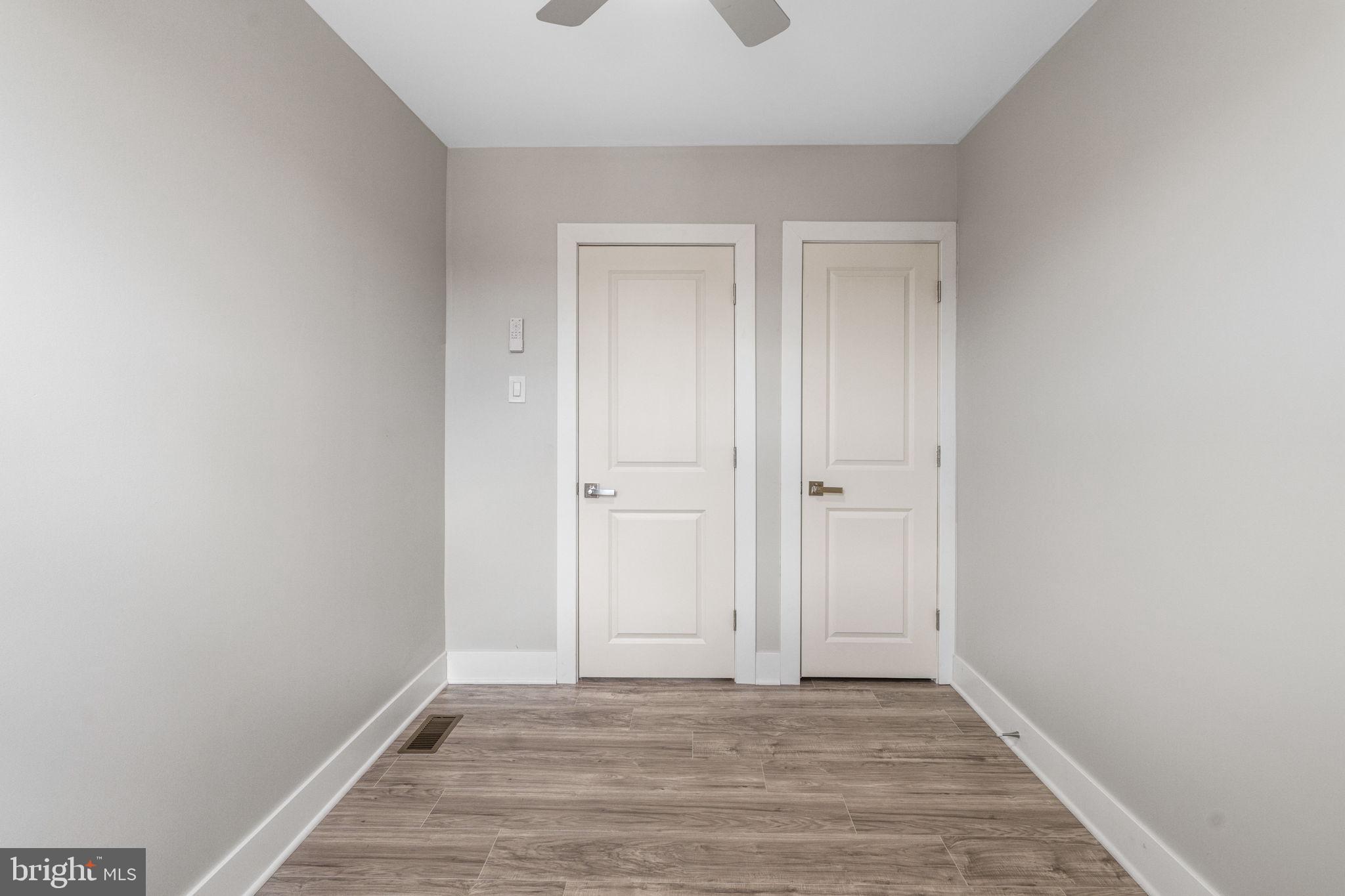 HOLMESBURG - Residential