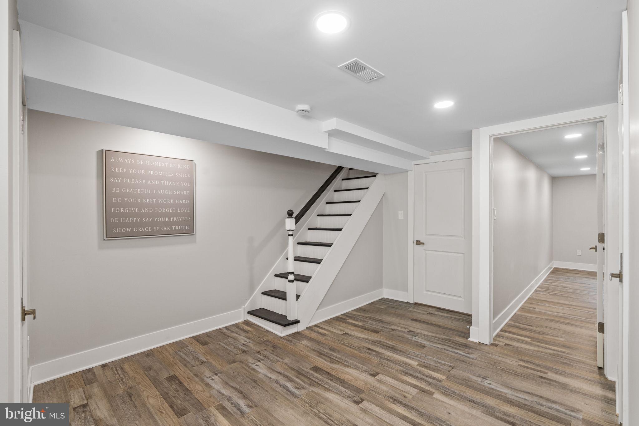HOLMESBURG - Residential