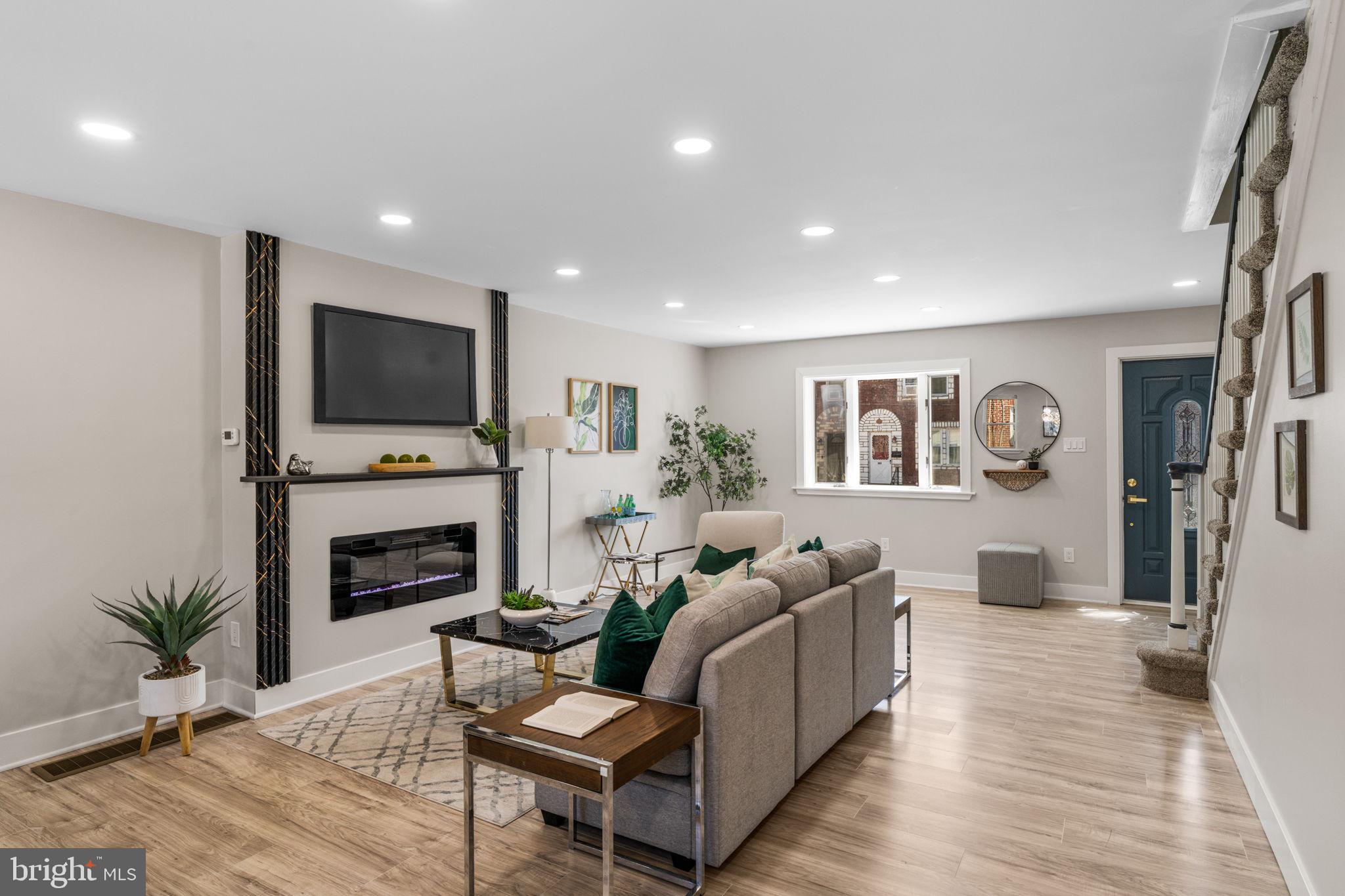 HOLMESBURG - Residential
