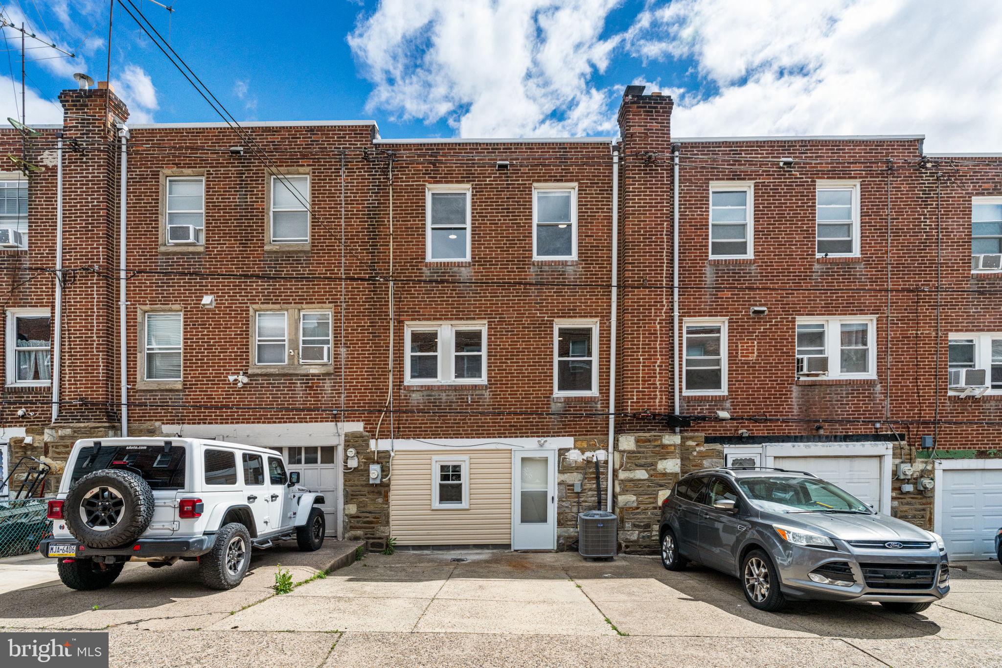 HOLMESBURG - Residential
