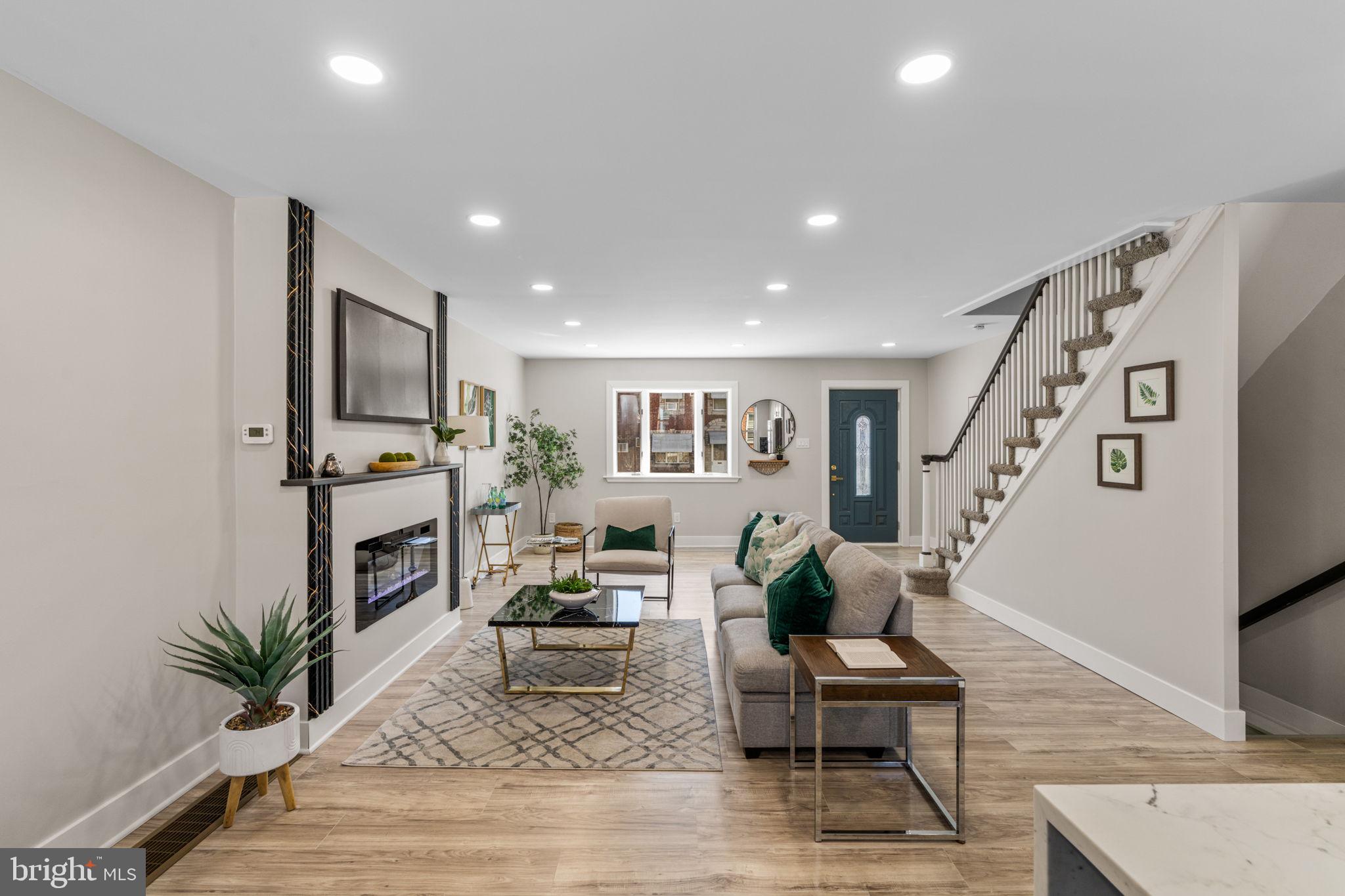 HOLMESBURG - Residential