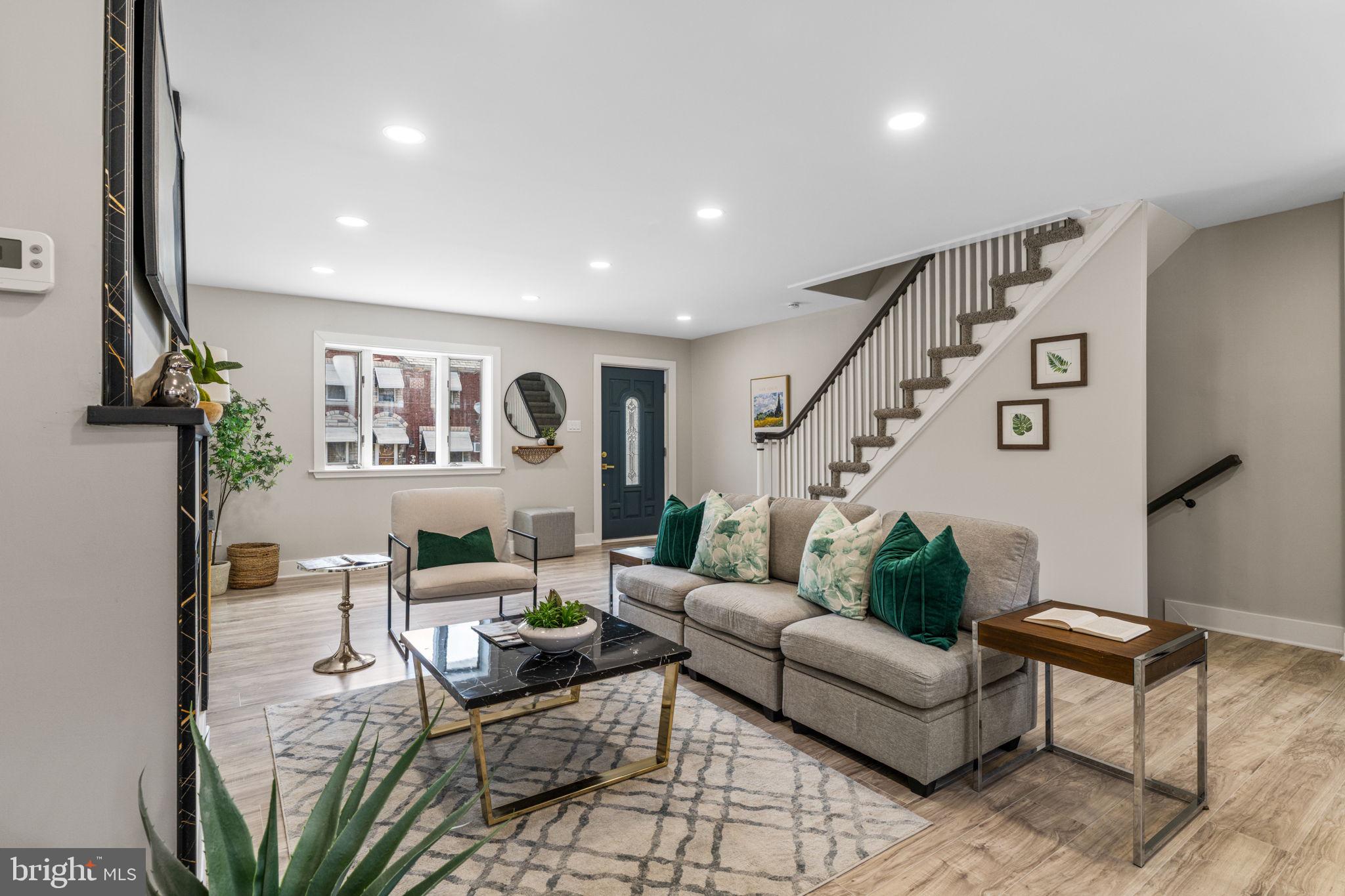 HOLMESBURG - Residential