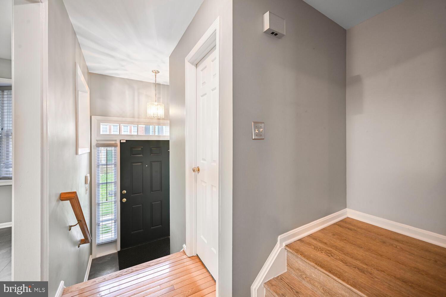 WOODSIDE - Residential